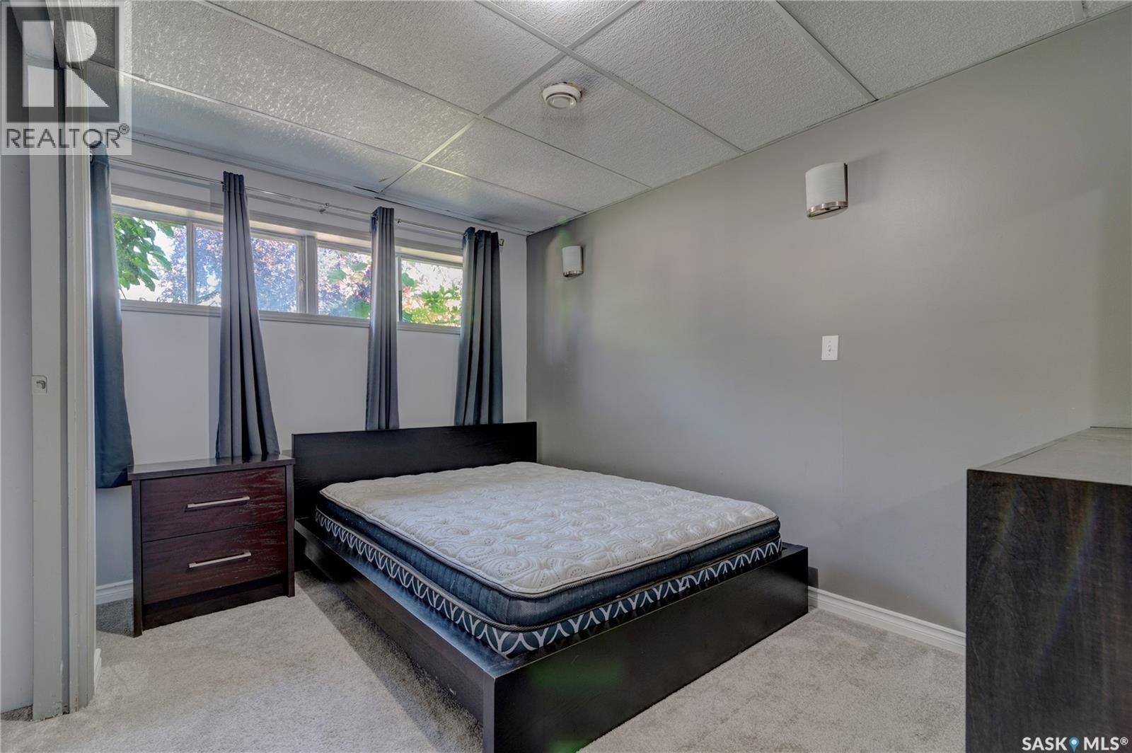 1210 Flexman Crescent Property Photo 24