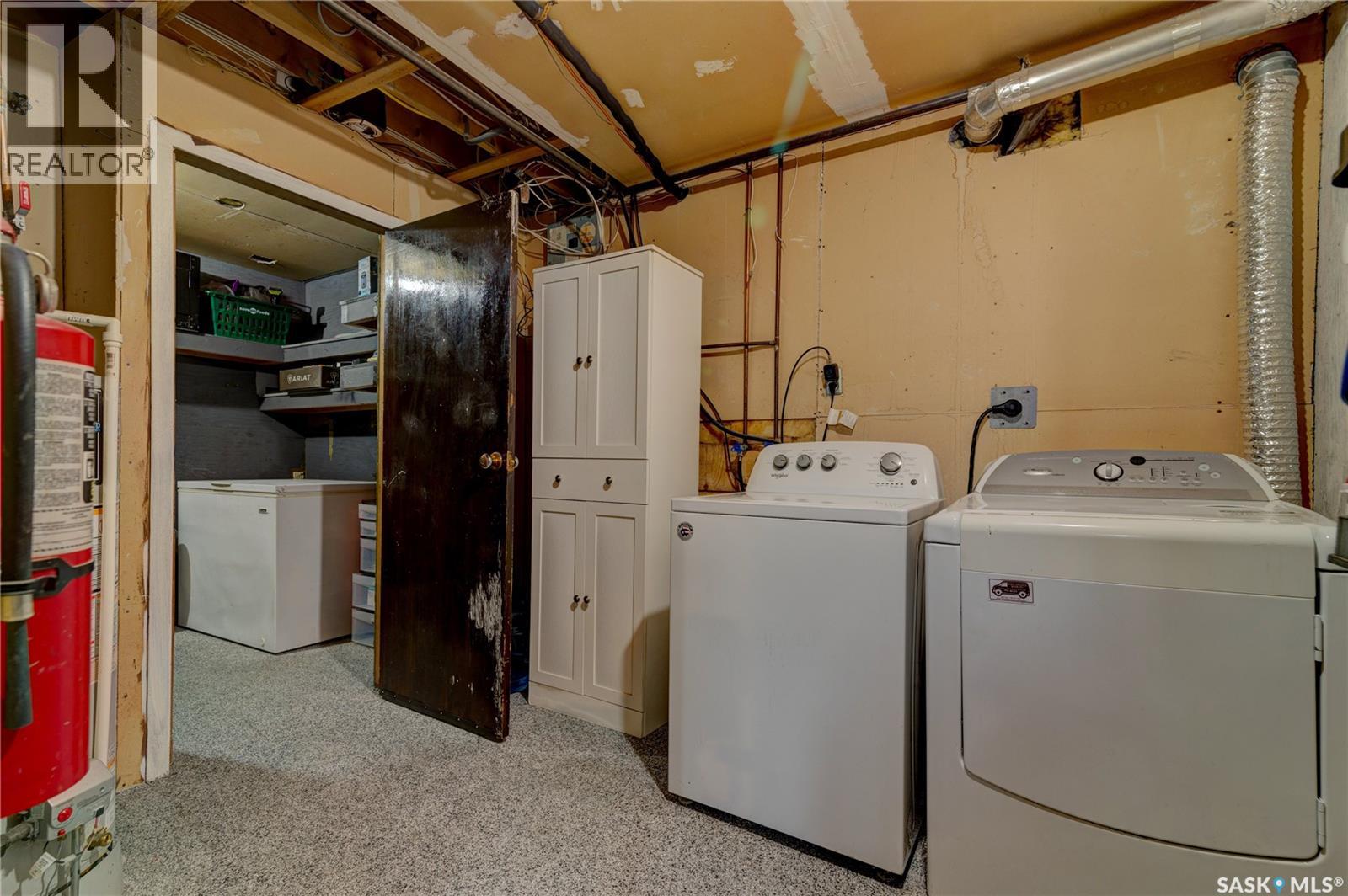 1210 Flexman Crescent Property Photo 26
