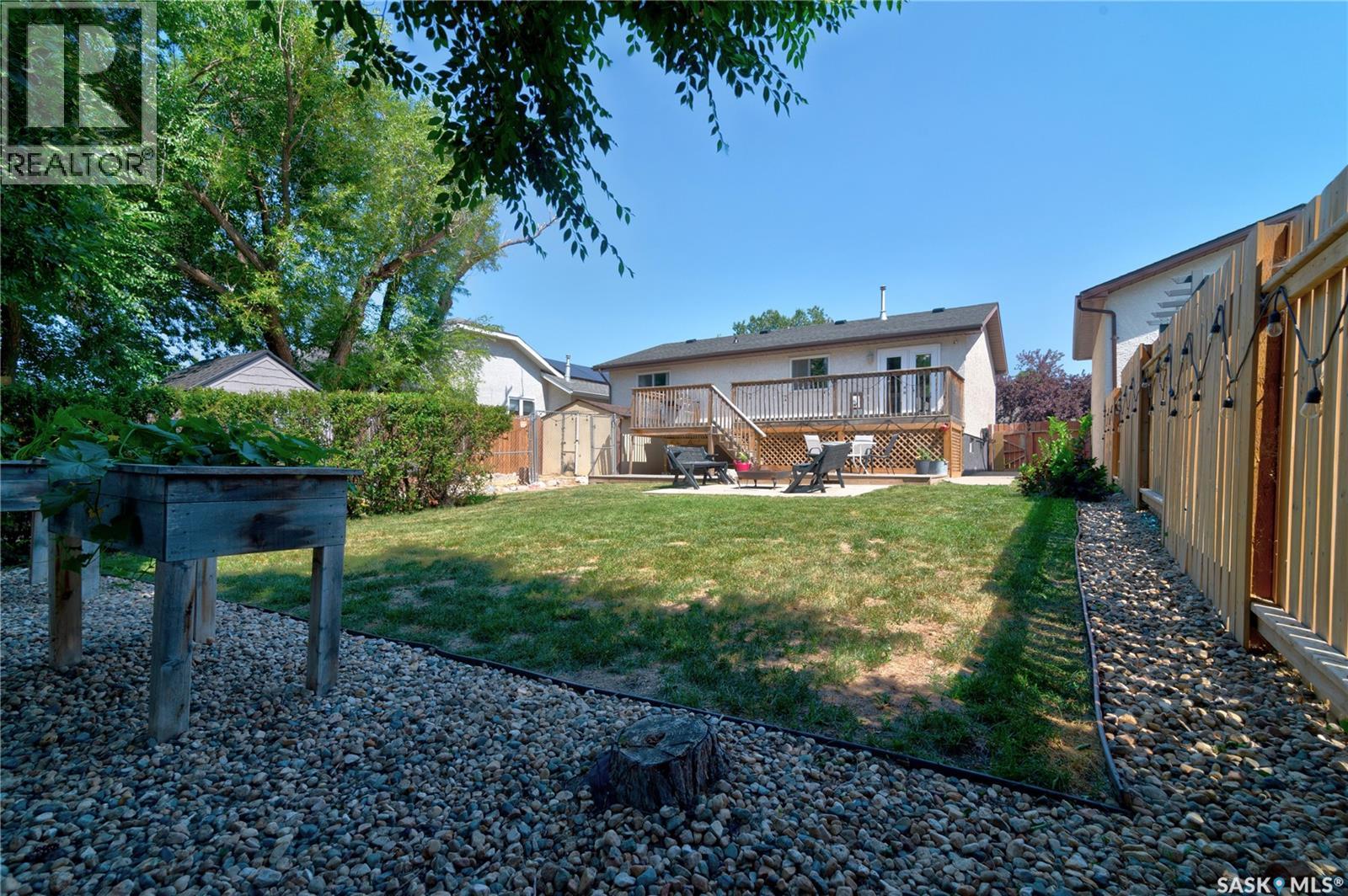 1210 Flexman Crescent Property Photo 31