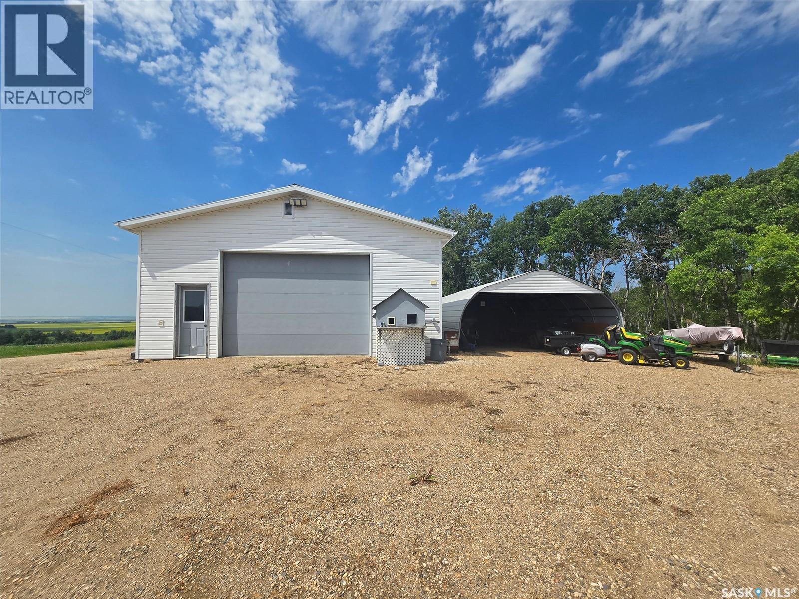 Smandych Acreage Property Photo 3