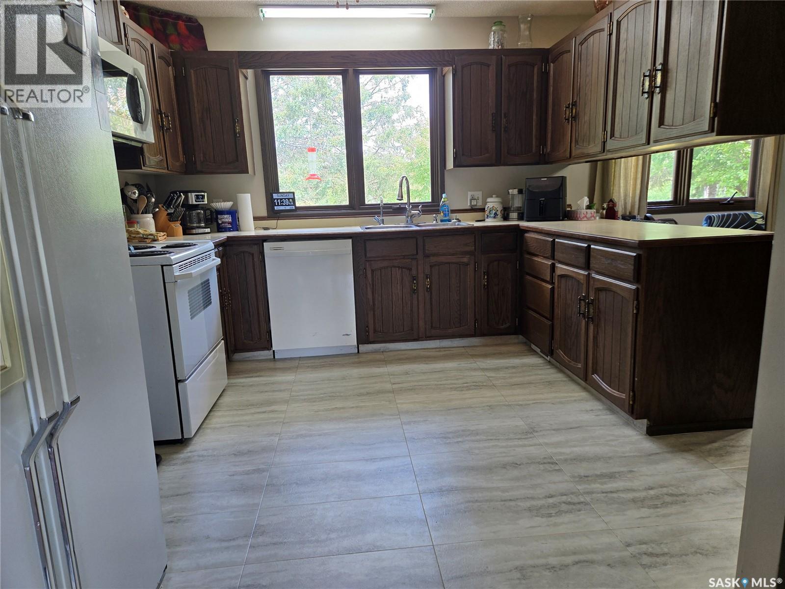 Smandych Acreage Property Photo 12
