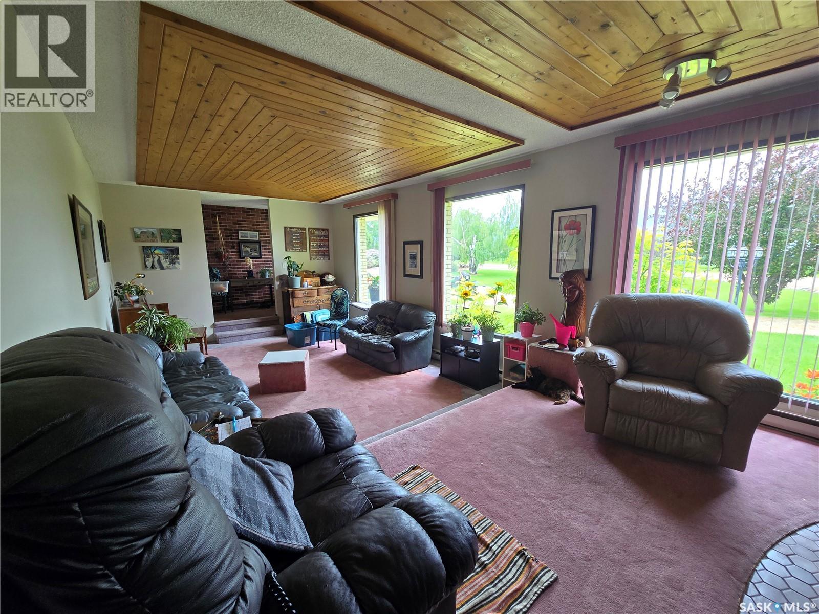 Smandych Acreage Property Photo 23