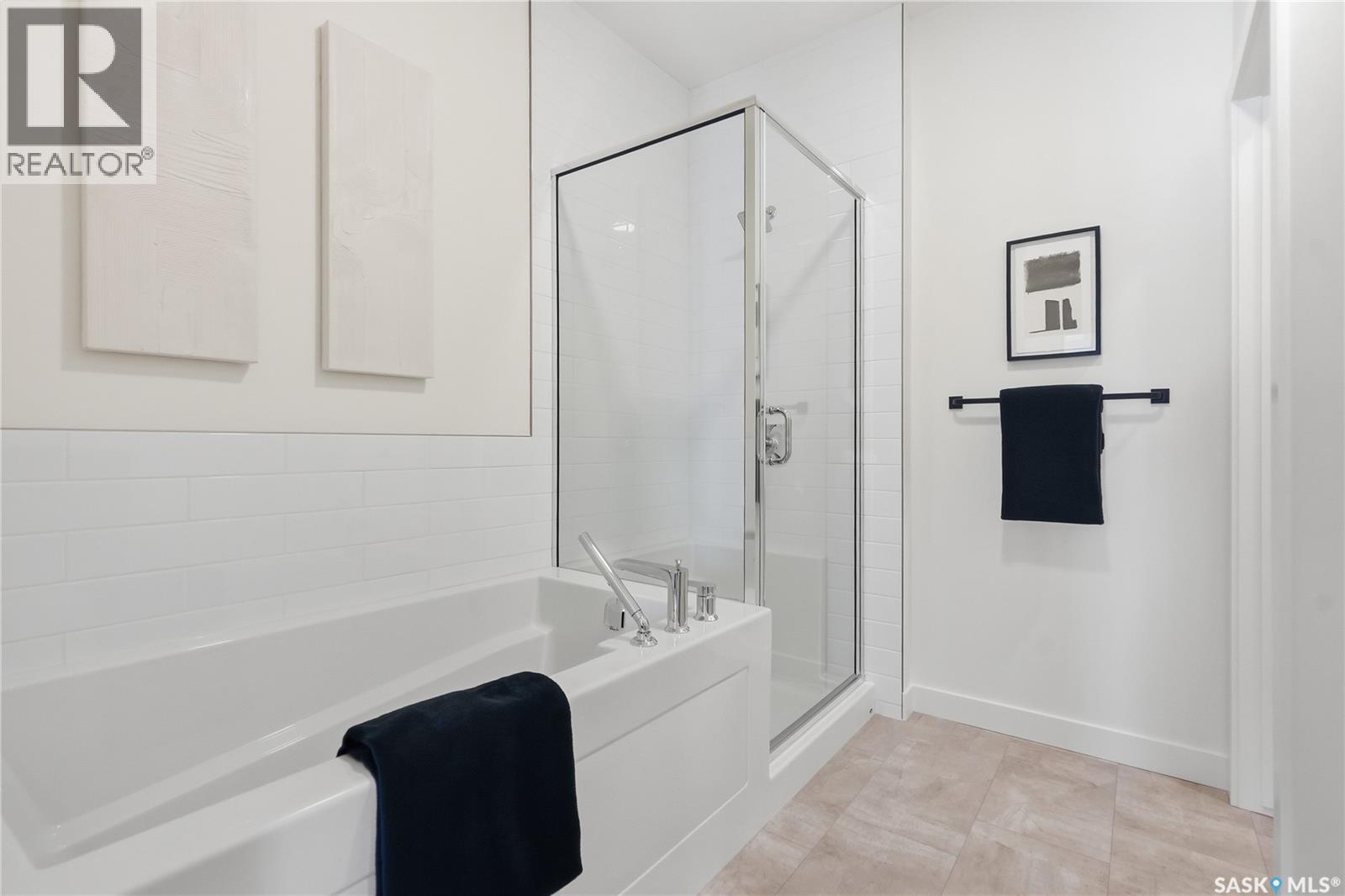 24 720 Brighton Boulevard Property Photo 24