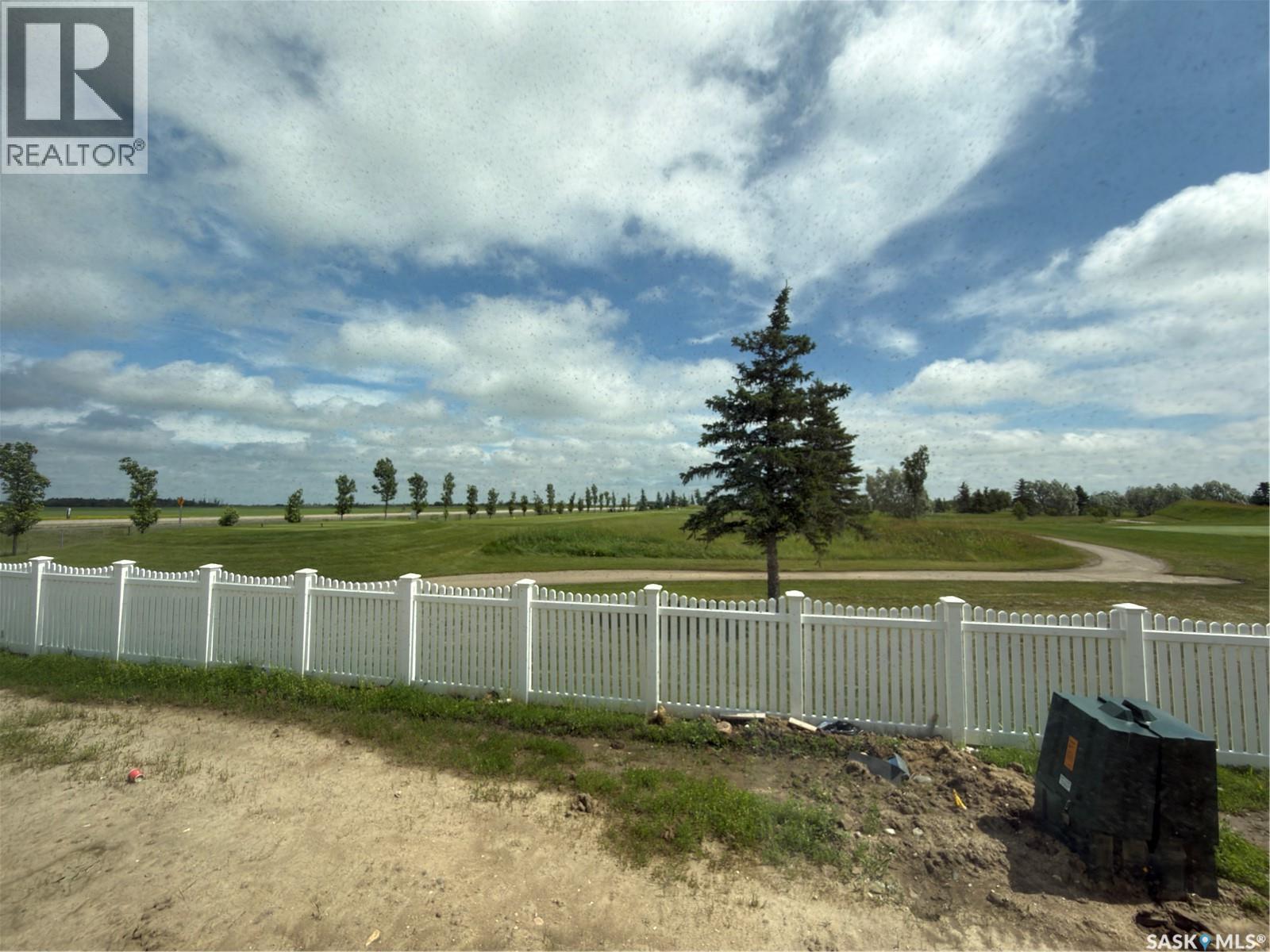 858 Delaet Bay Property Photo 13