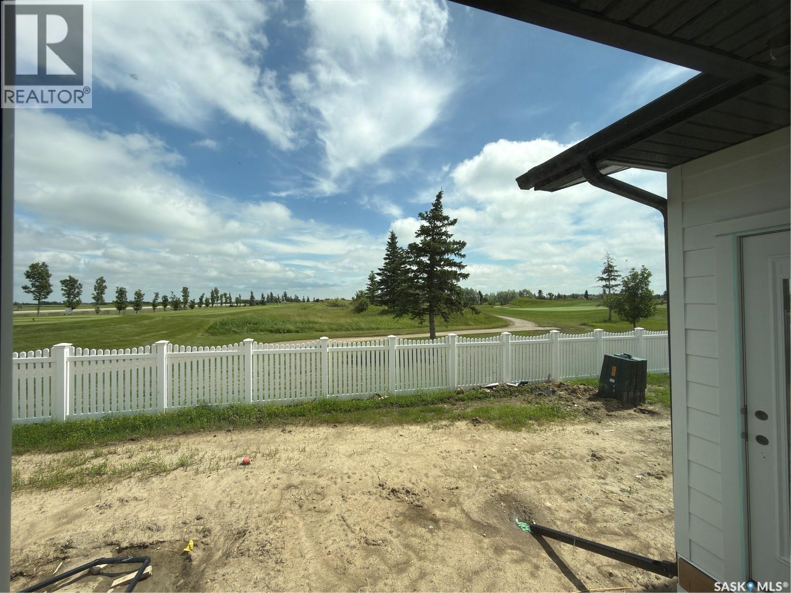 858 Delaet Bay Property Photo 15