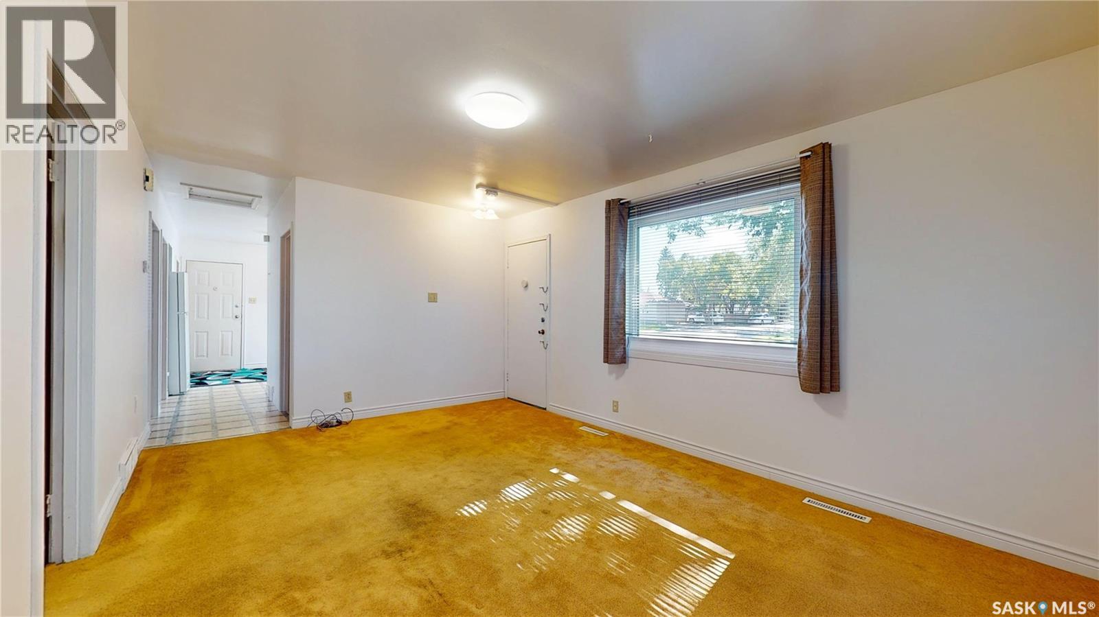 1240 10th Avenue E Property Photo 8
