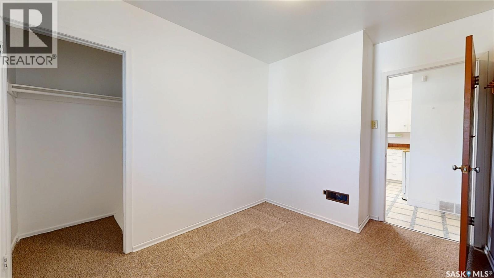 1240 10th Avenue E Property Photo 35