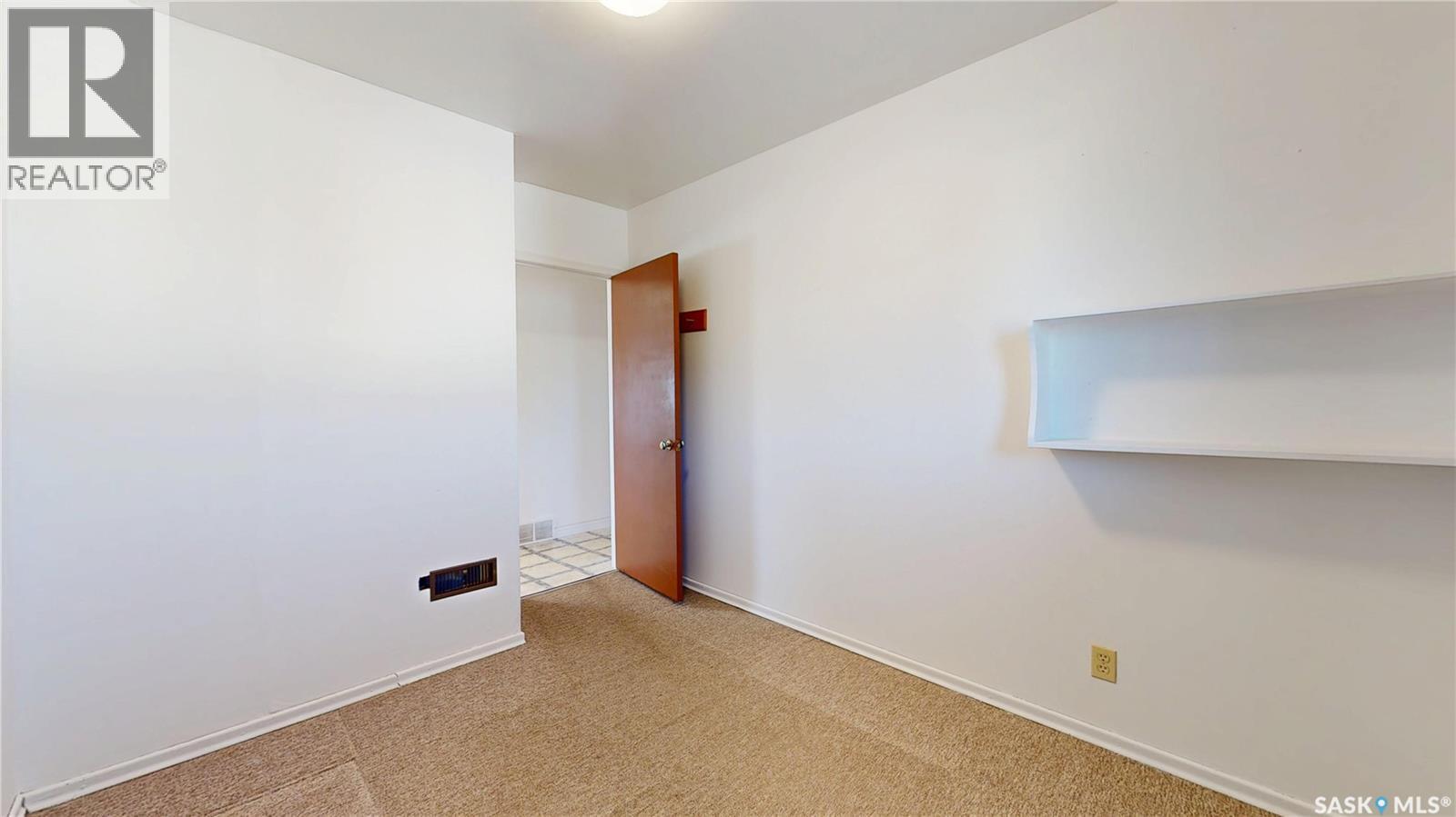 1240 10th Avenue E Property Photo 36