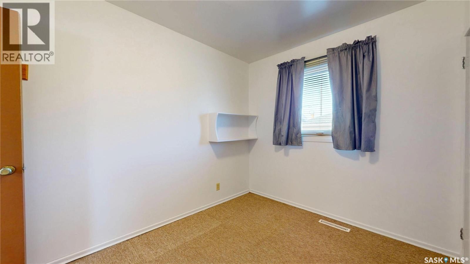 1240 10th Avenue E Property Photo 37