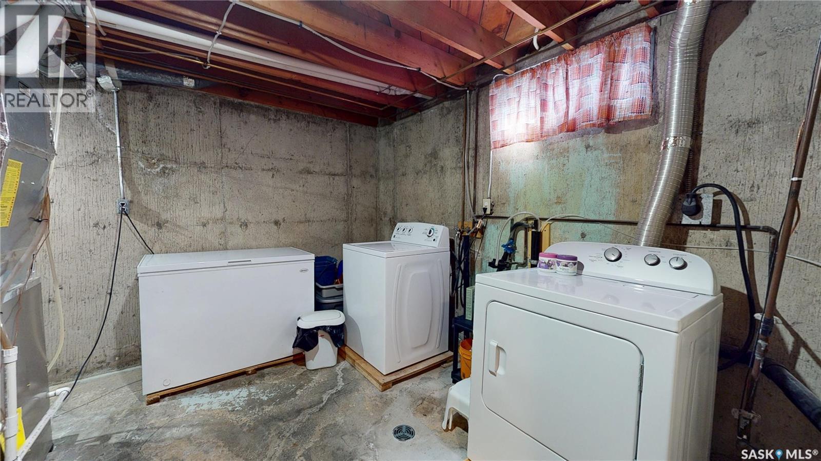 1240 10th Avenue E Property Photo 48