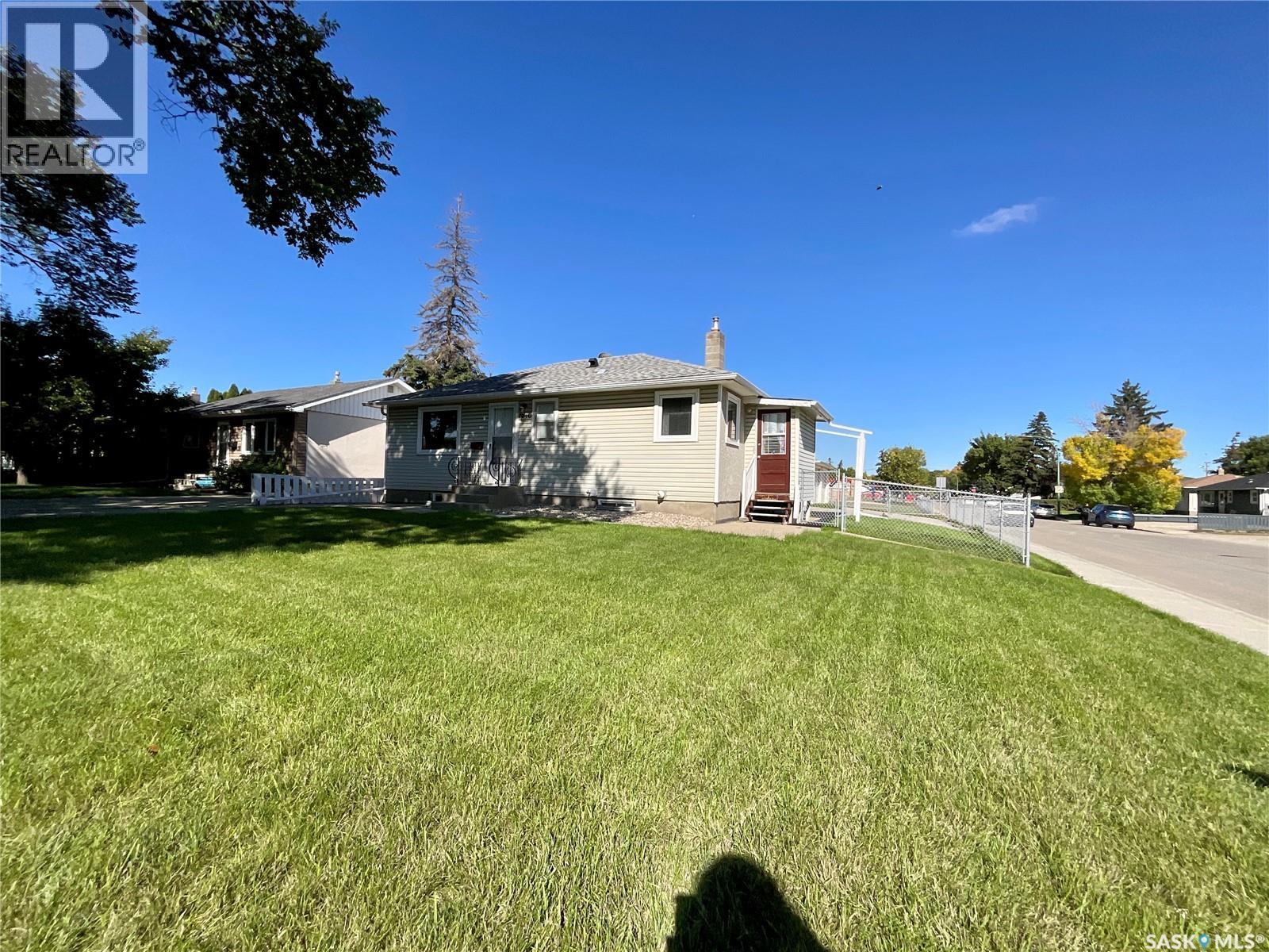1240 10th Avenue E Property Photo 52