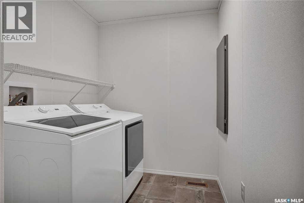 320 1524 Rayner Avenue Property Photo 16