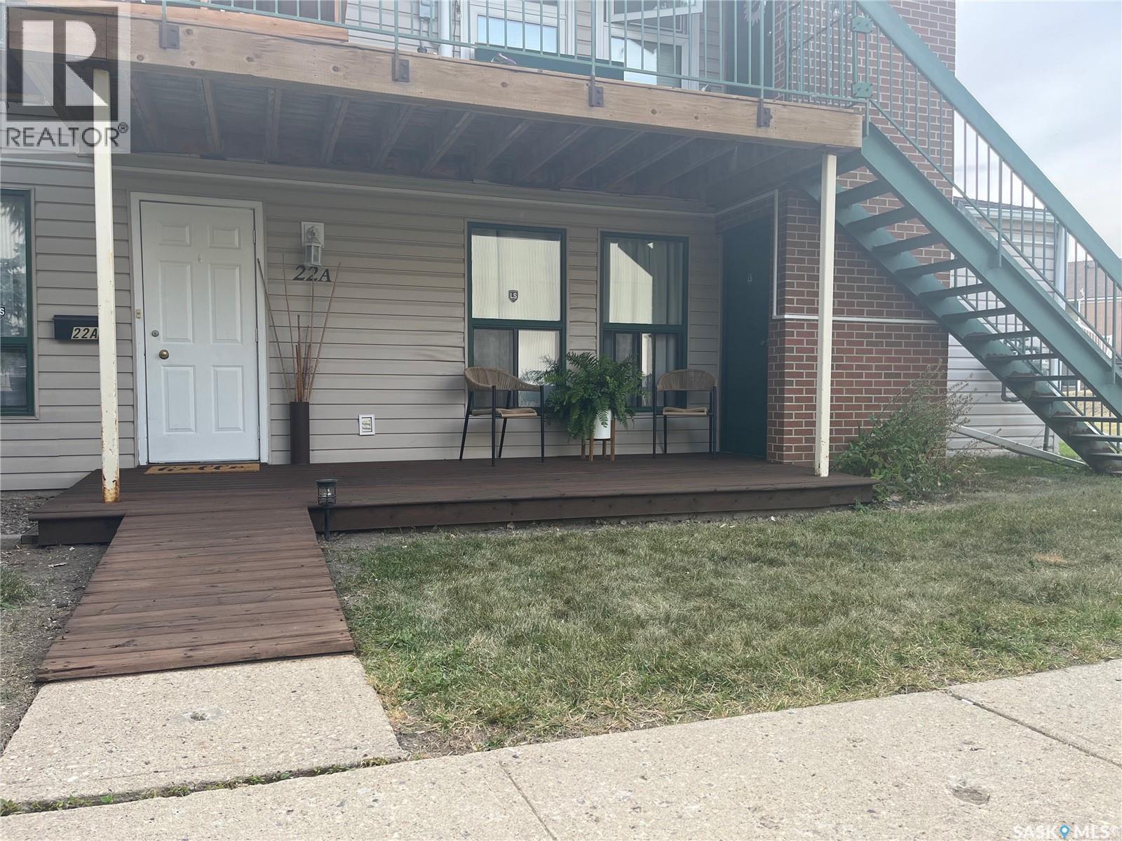 A 22 Nollet AVENUE Property Photo 1