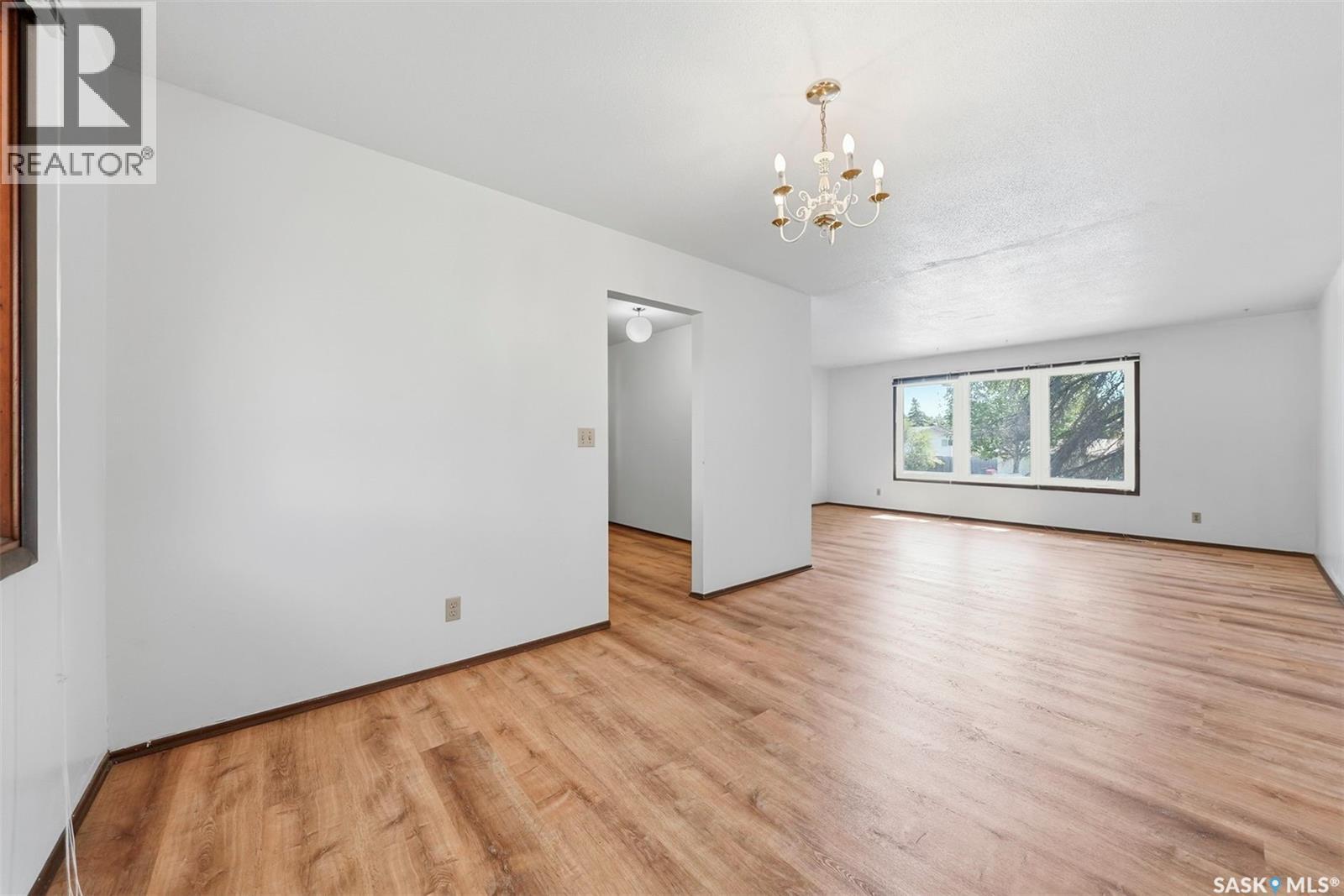 206 Carleton Drive Property Photo 8