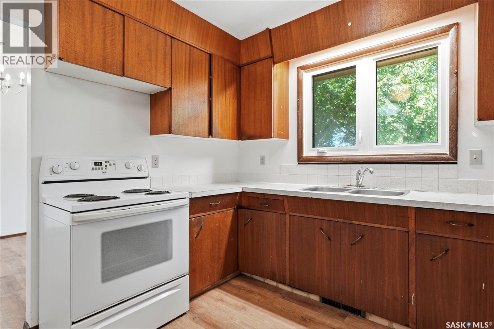 206 Carleton Drive Property Photo 11