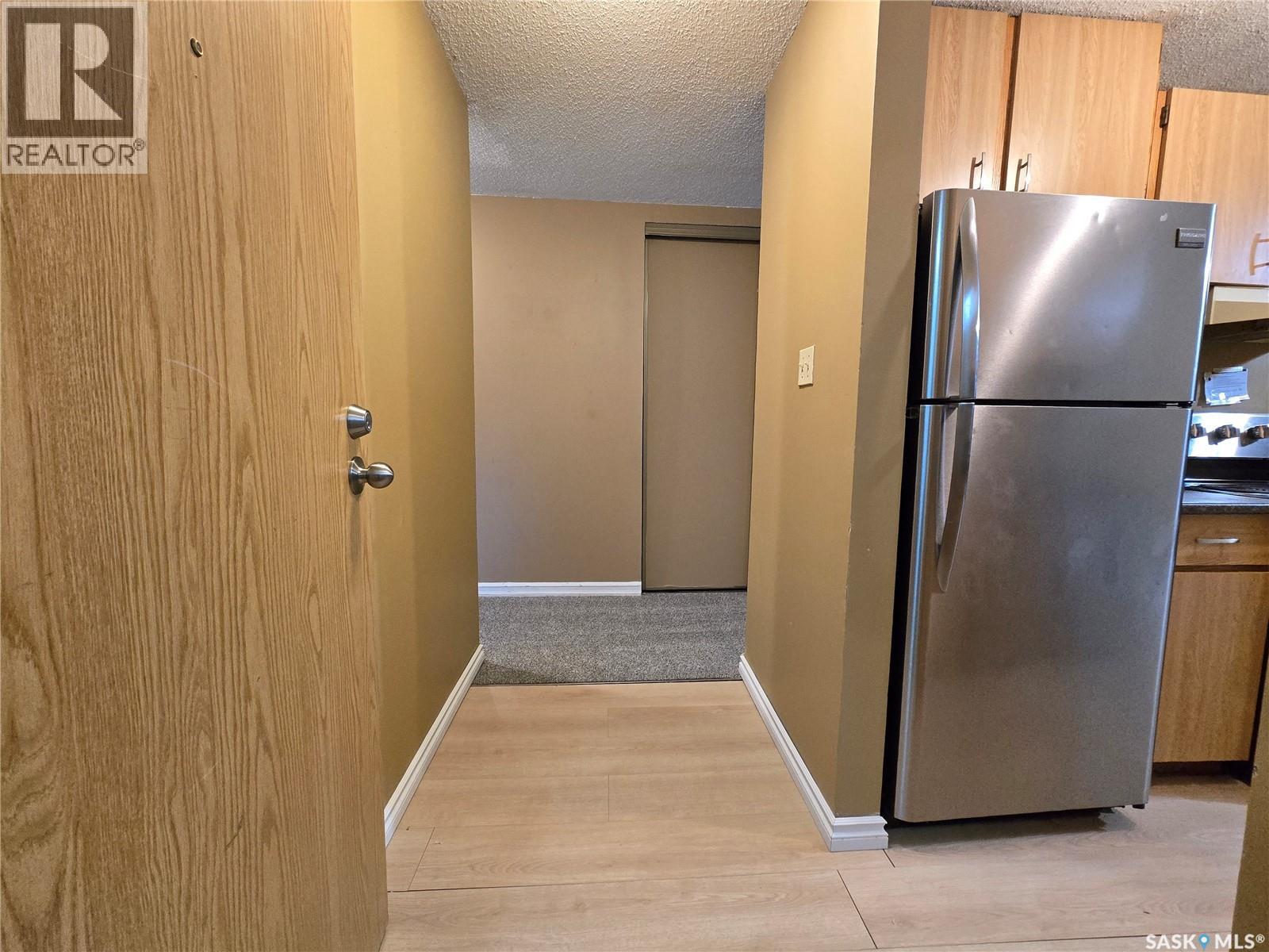 1320 425 115th Street E Property Photo 4