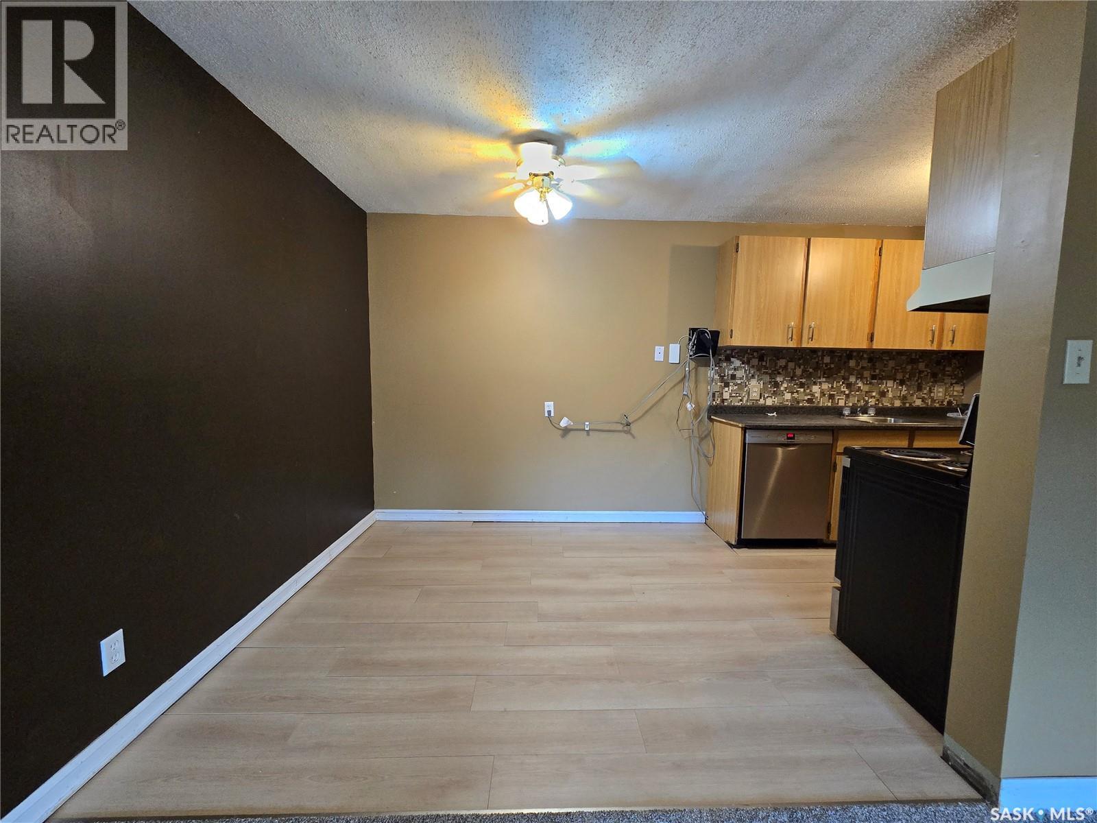 1320 425 115th Street E Property Photo 11