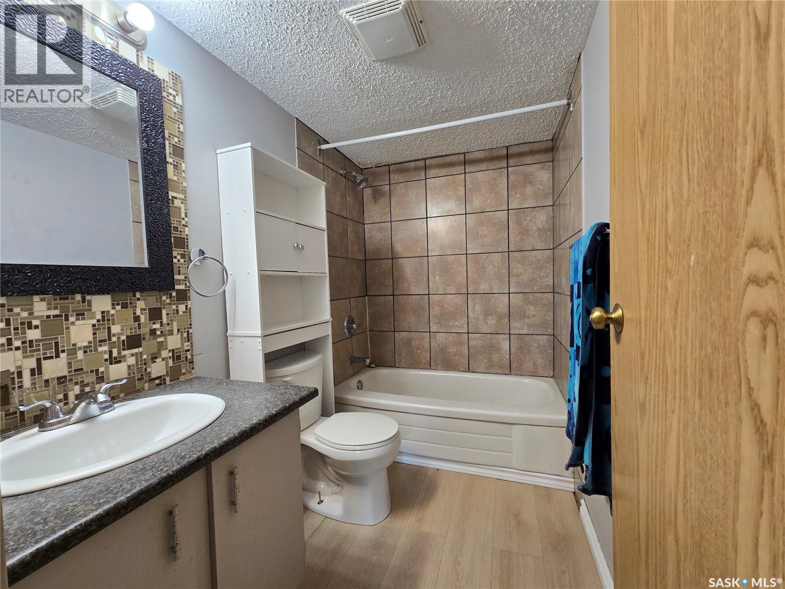 1320 425 115th Street E Property Photo 15