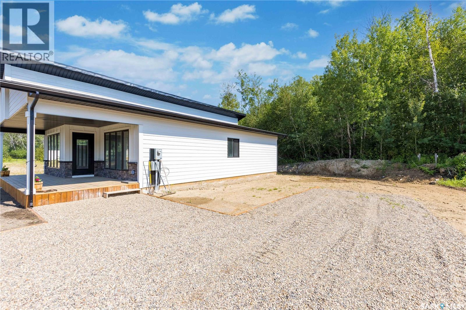 23 101 Neis Access Road Property Photo 13