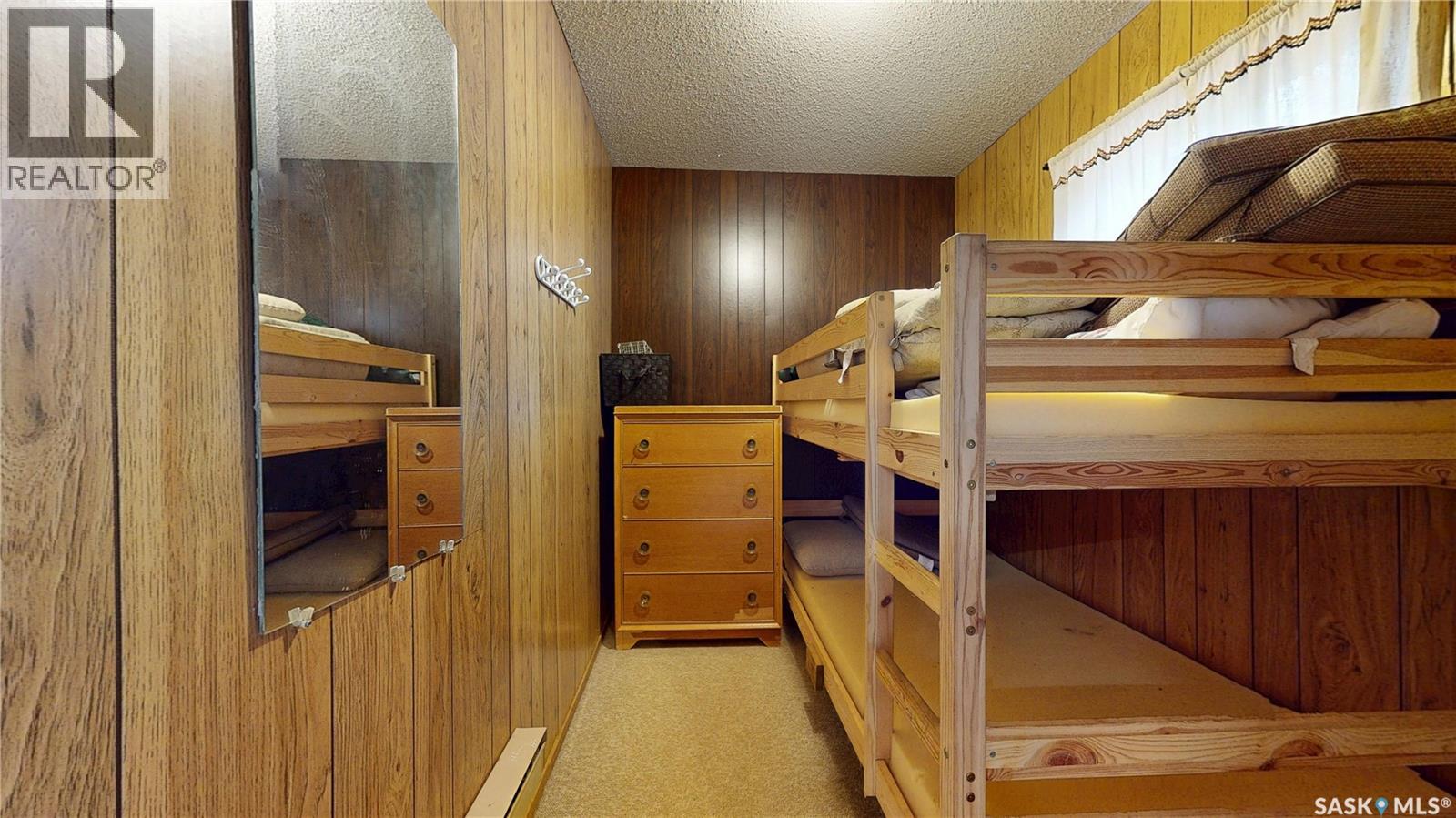 604 Pine Creek Crescent Property Photo 11
