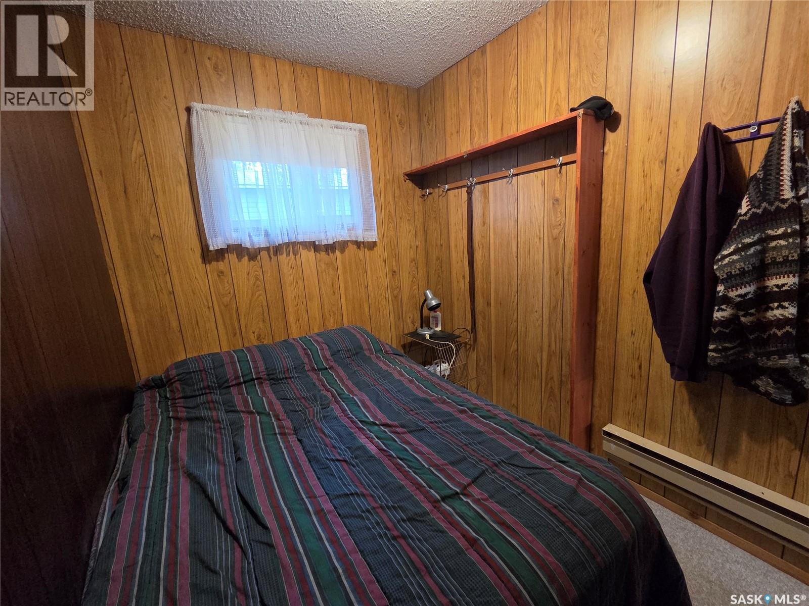 604 Pine Creek Crescent Property Photo 14