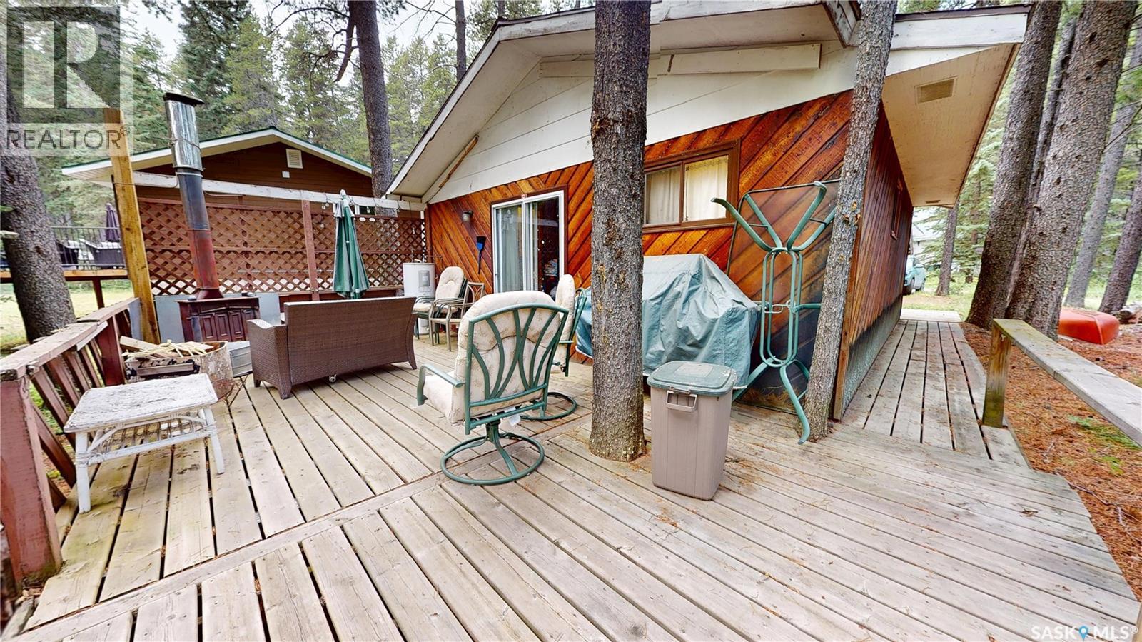 604 Pine Creek Crescent Property Photo 17
