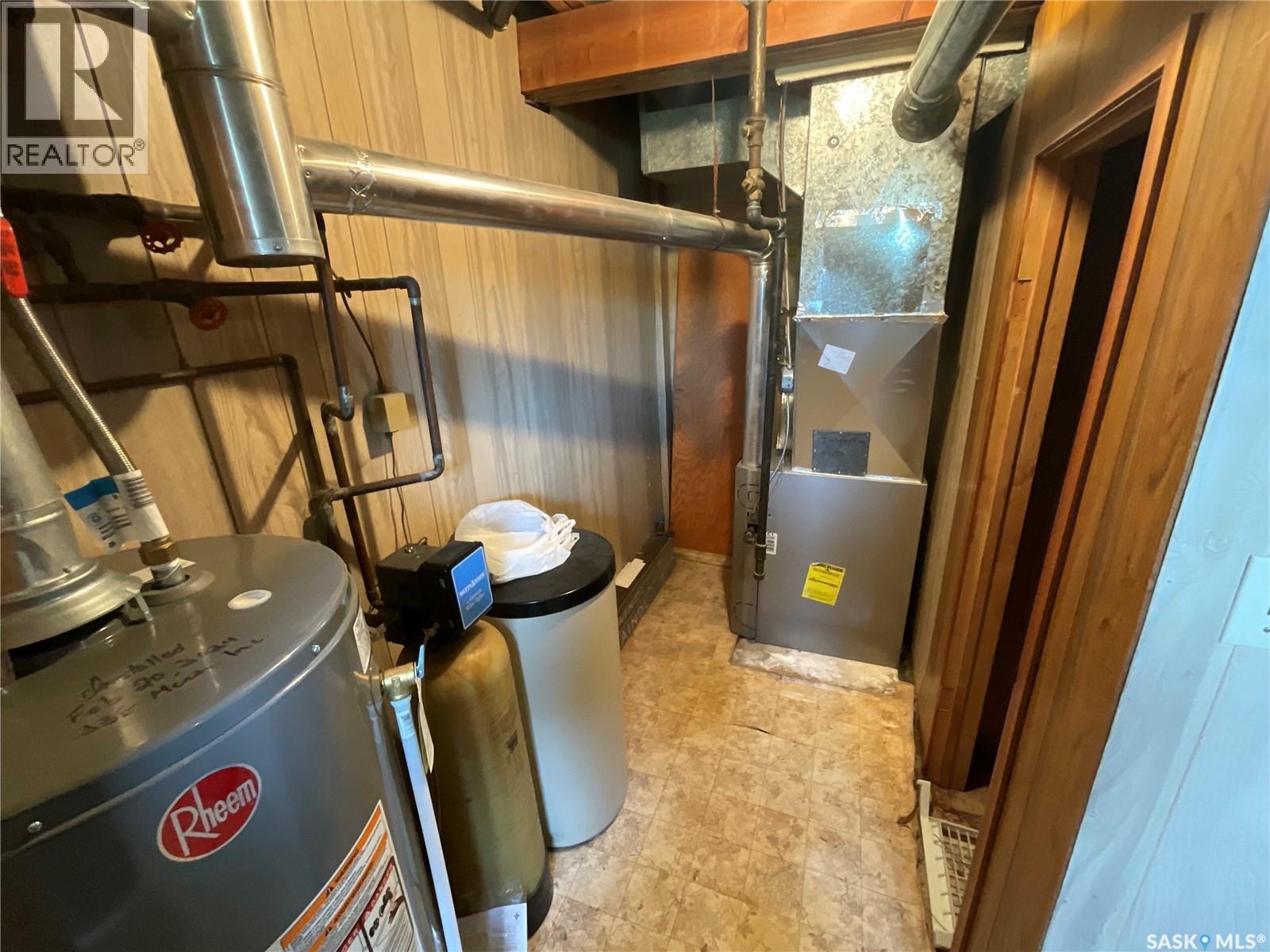 217 3rd Street N Property Photo 17