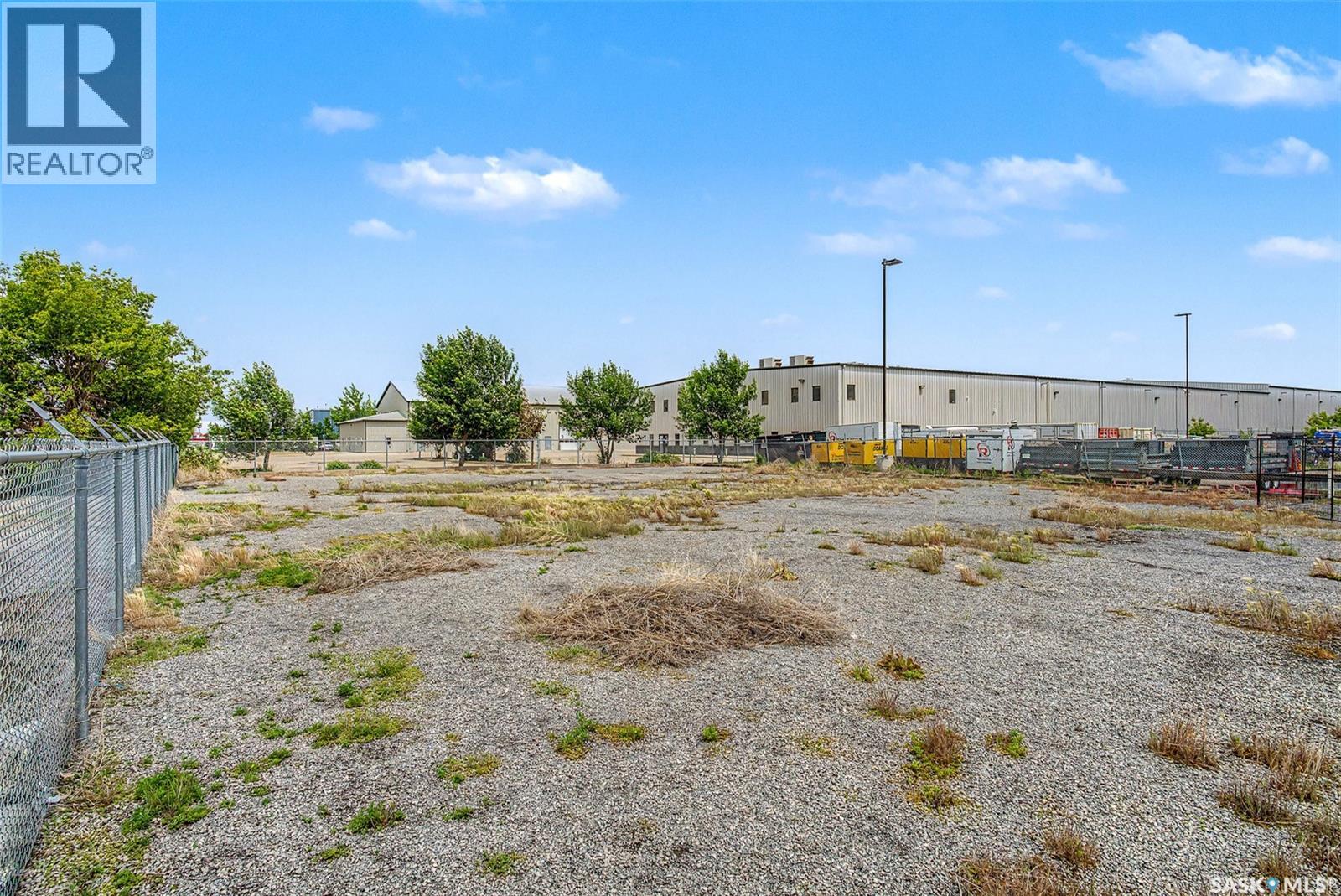560 Dewdney Avenue E Property Photo 29