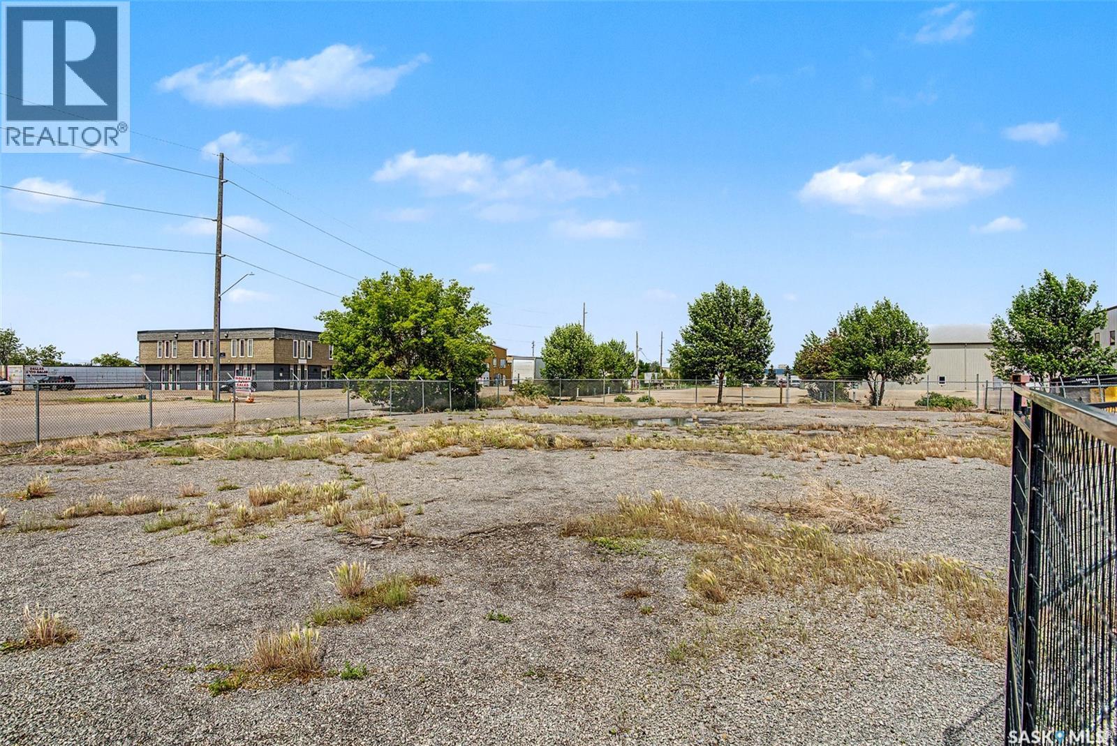 560 Dewdney Avenue E Property Photo 31