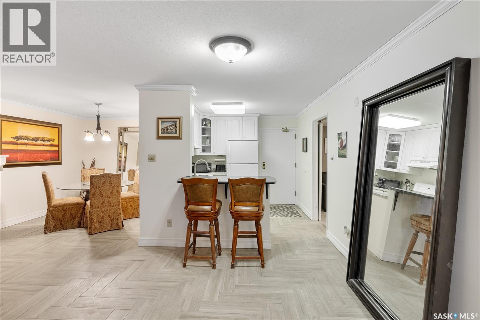 102 222 Saskatchewan Crescent E Property Photo 4