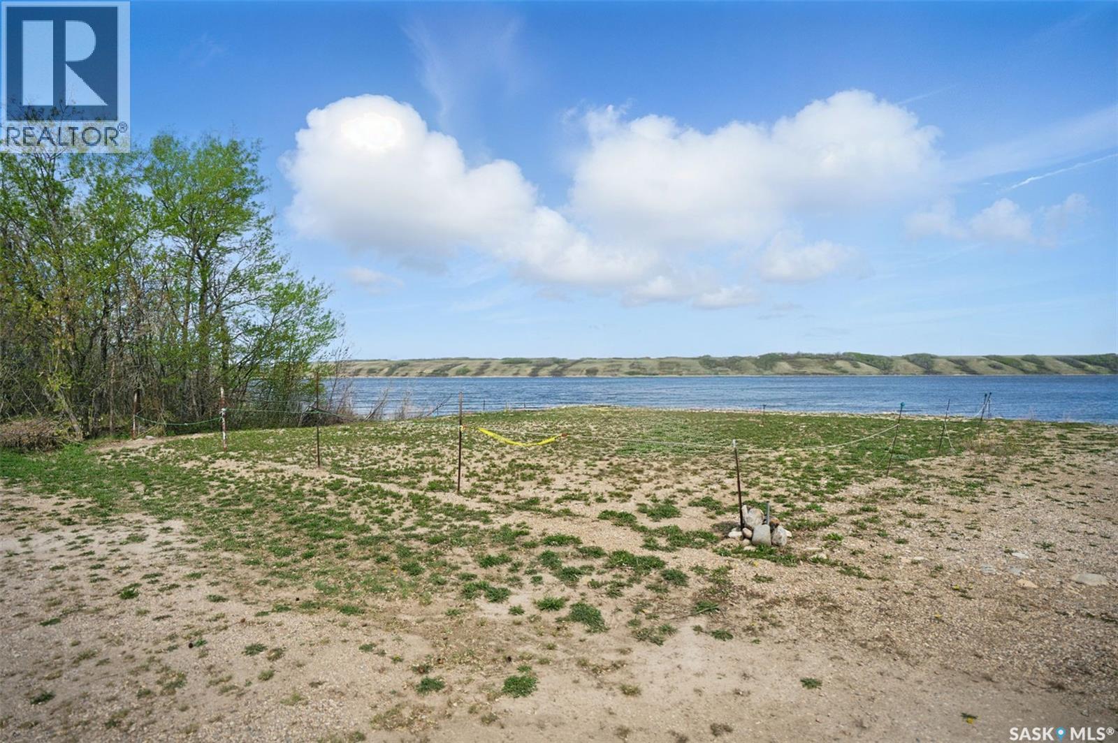 100 Maclachlan Avenue Property Photo 3