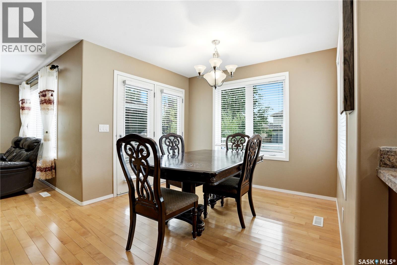 110 Stepney Crescent Property Photo 10