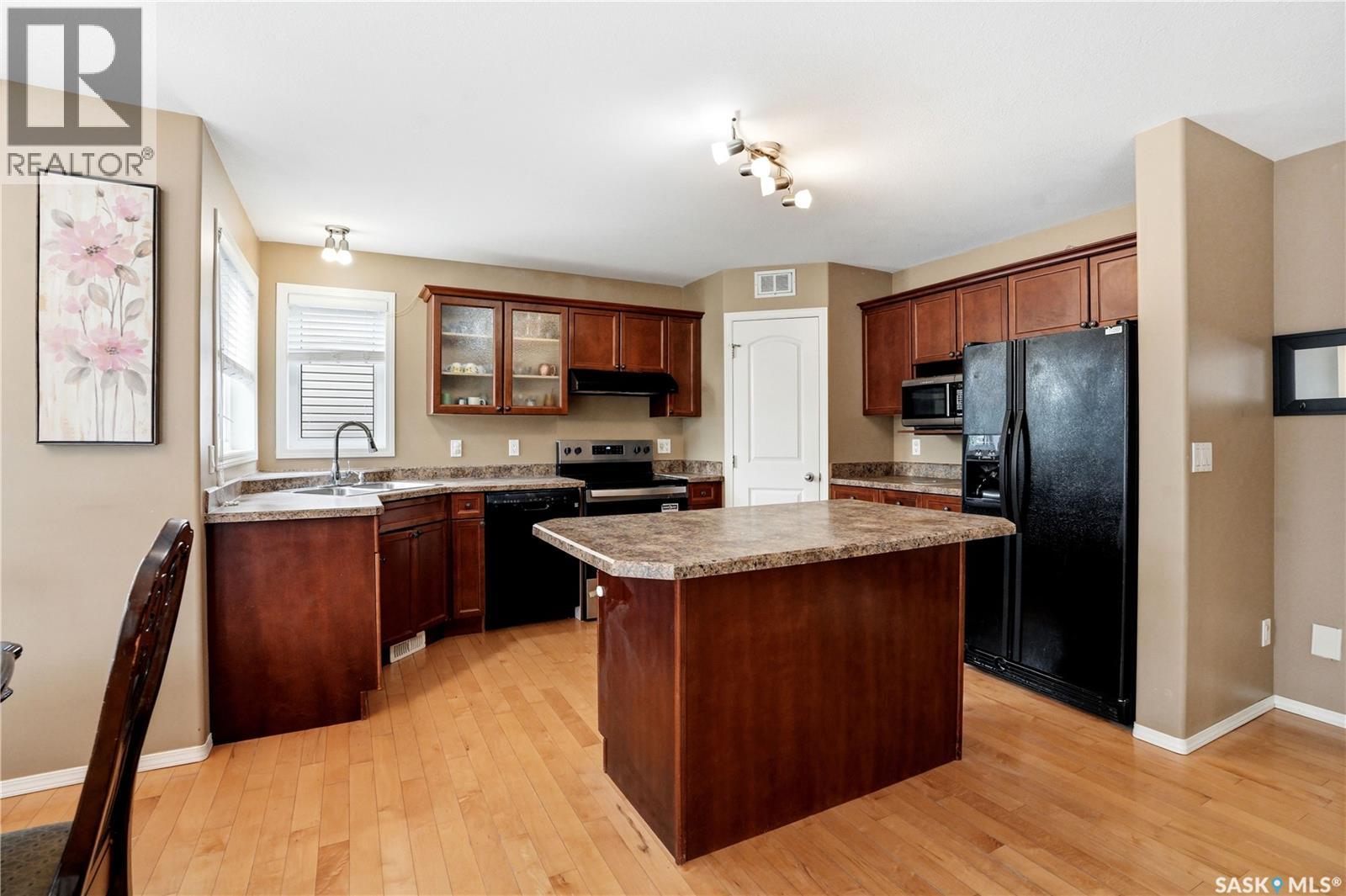 110 Stepney Crescent Property Photo 13