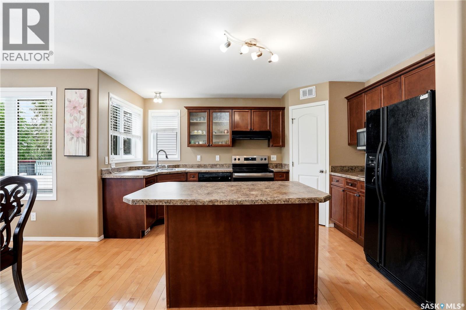 110 Stepney Crescent Property Photo 14