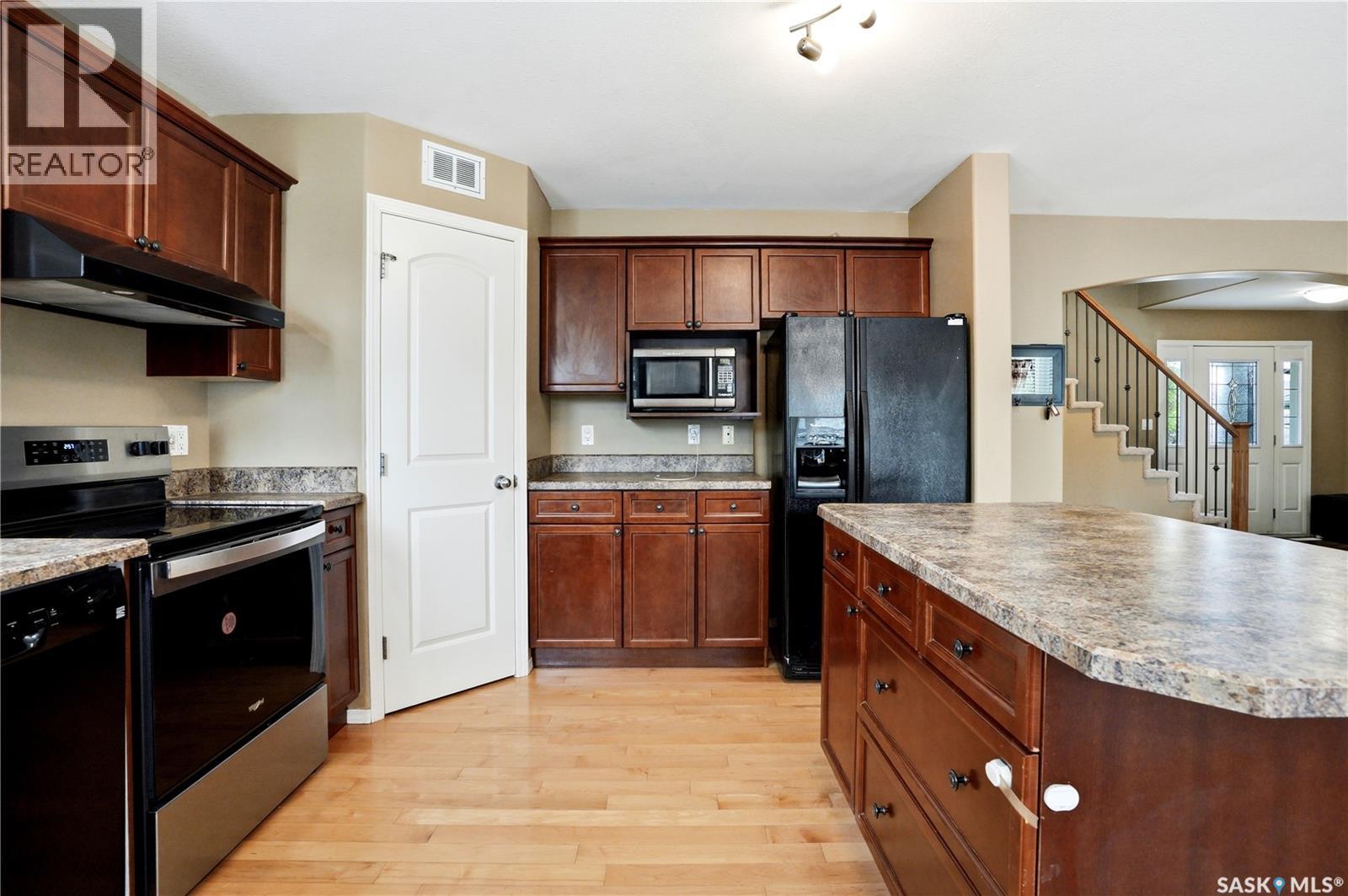 110 Stepney Crescent Property Photo 15