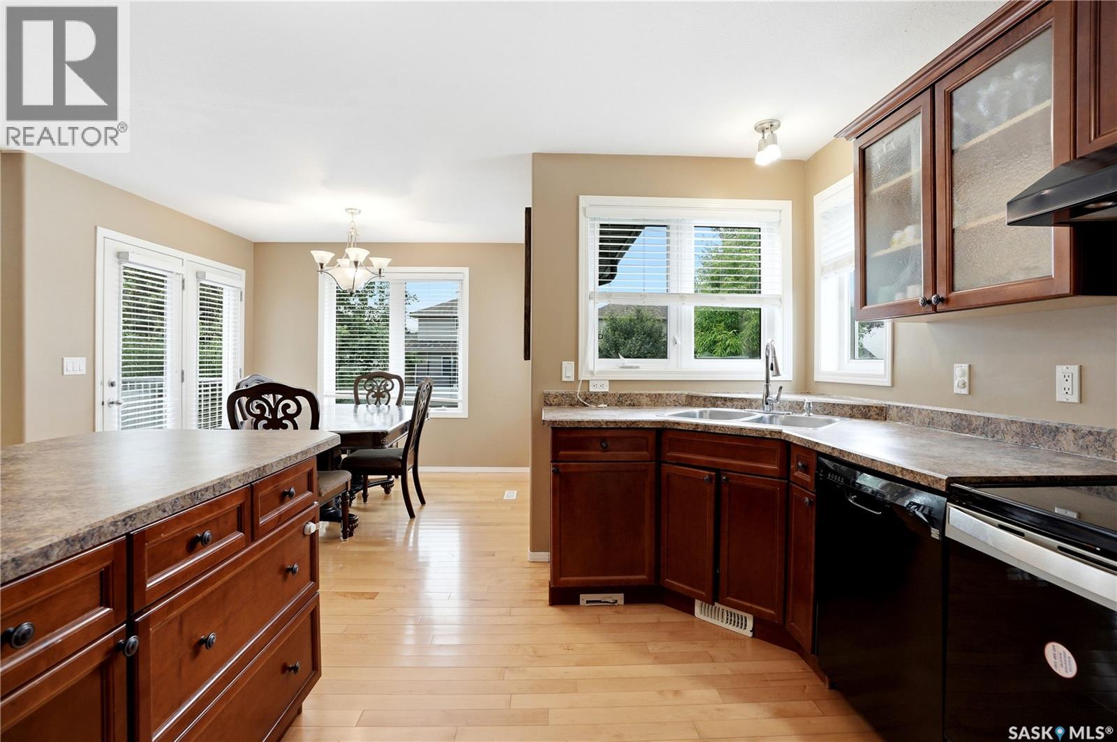 110 Stepney Crescent Property Photo 16