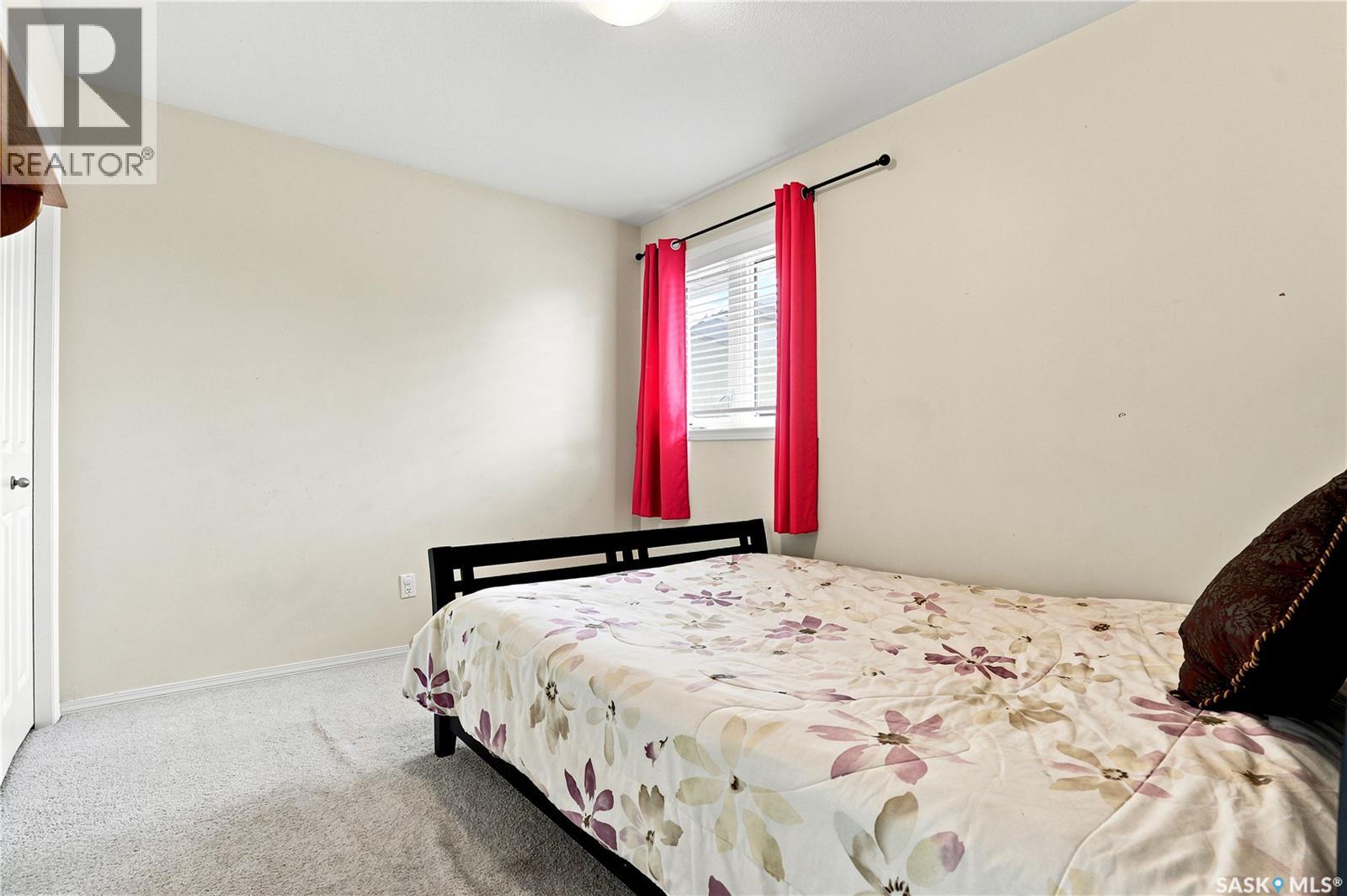 110 Stepney Crescent Property Photo 35