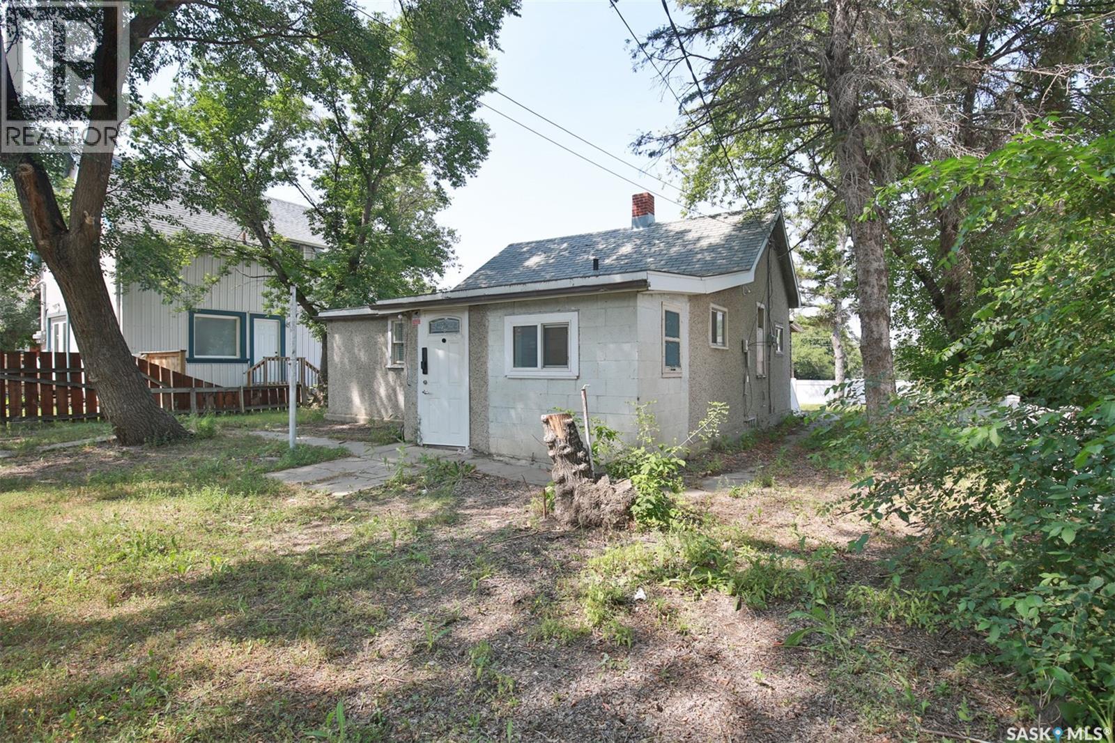 443 Lillooet Street W Property Photo 15