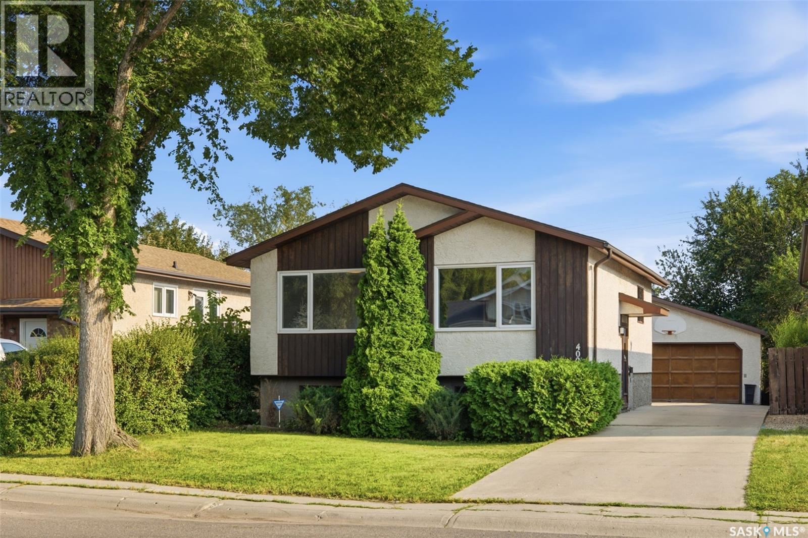 402 Fulton DRIVE
