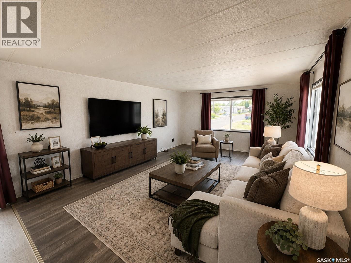 19 1035 Boychuk Drive Property Photo 4