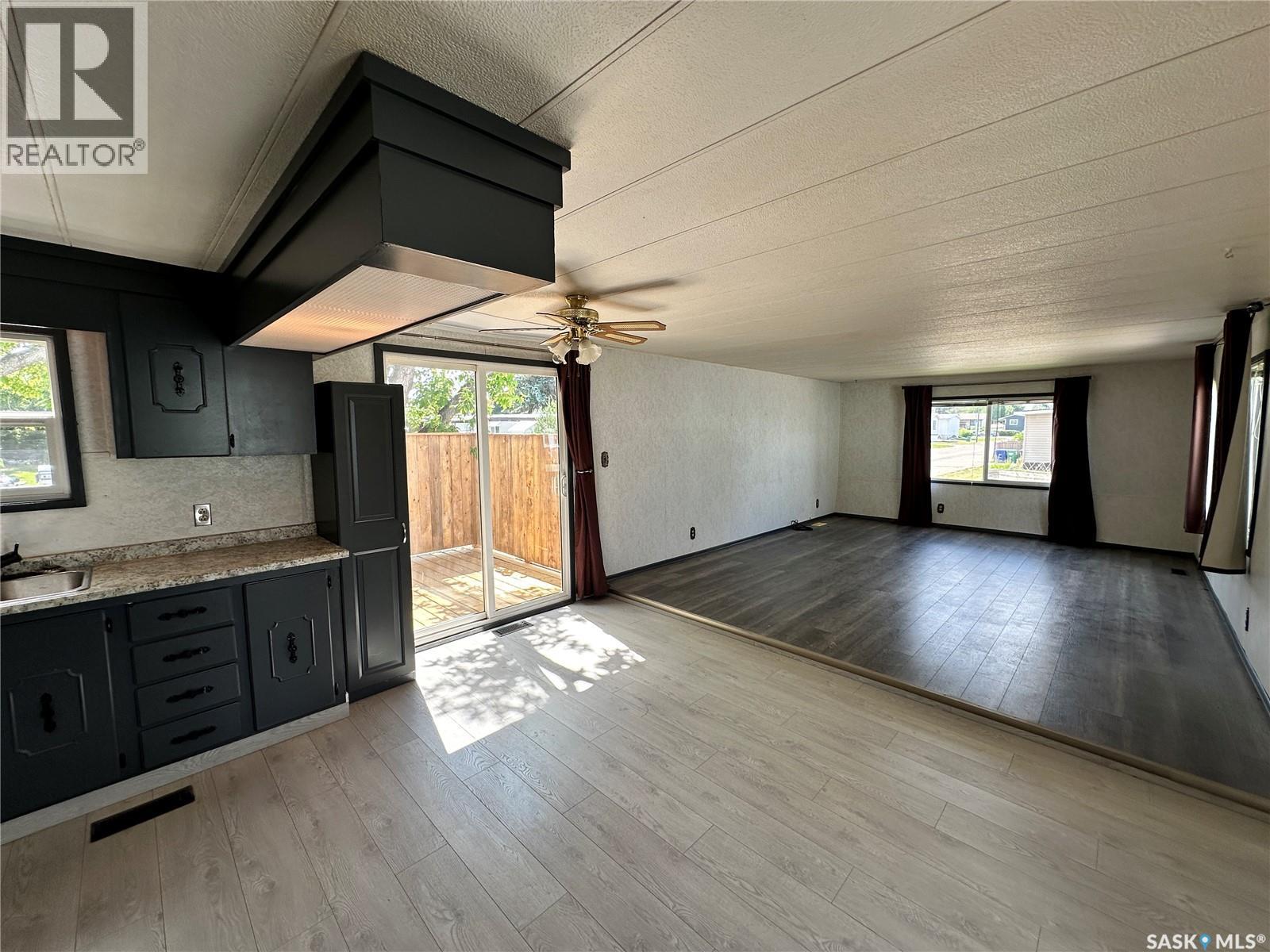 19 1035 Boychuk Drive Property Photo 15