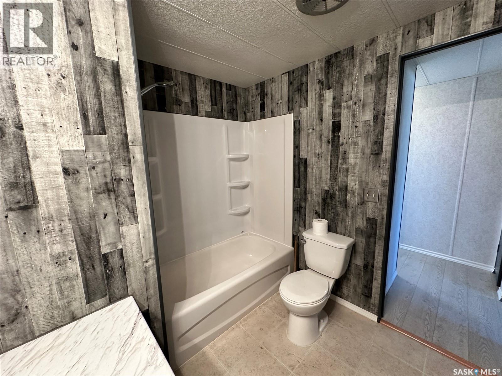 19 1035 Boychuk Drive Property Photo 23