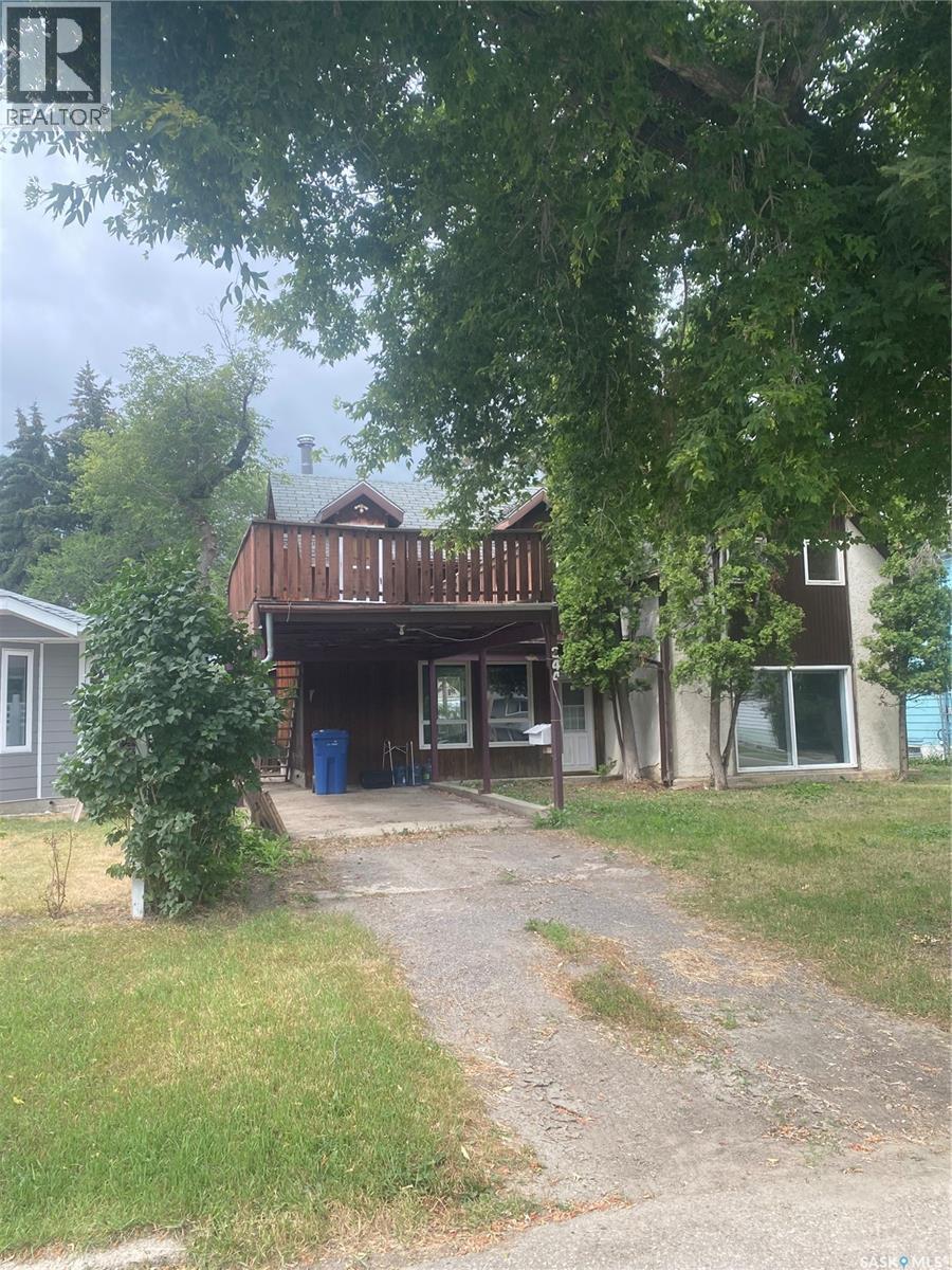 244 Hudson Avenue S Property Photo 2