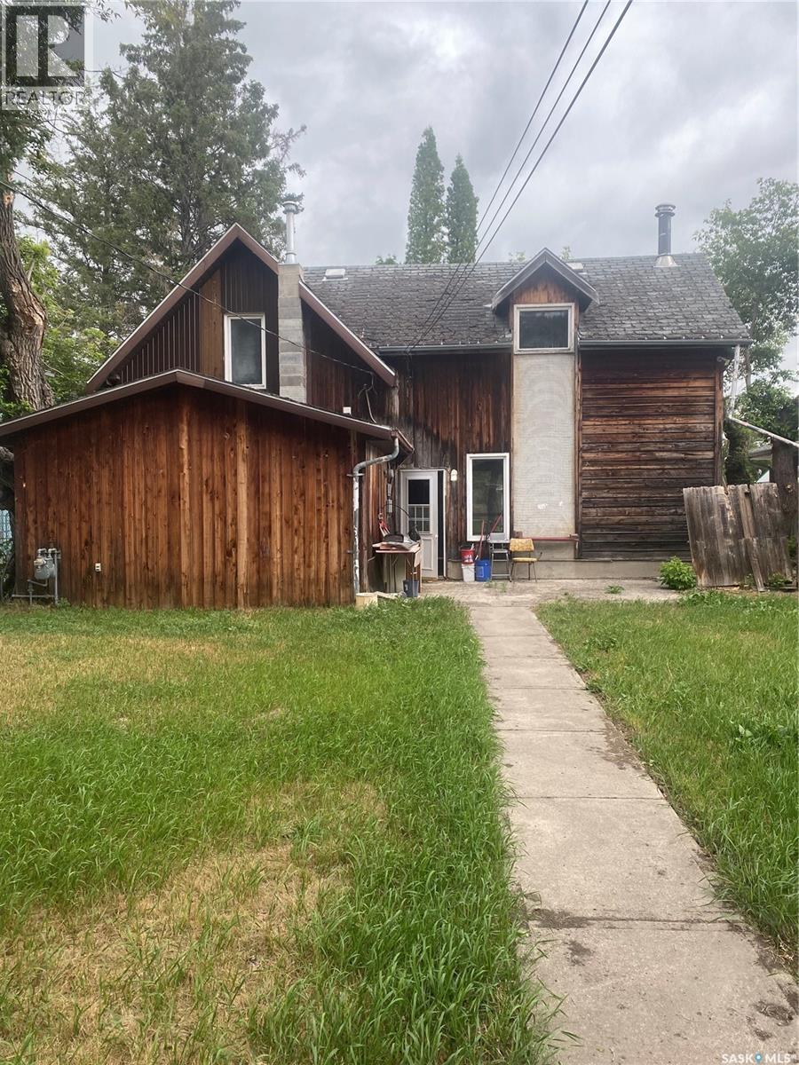 244 Hudson Avenue S Property Photo 4