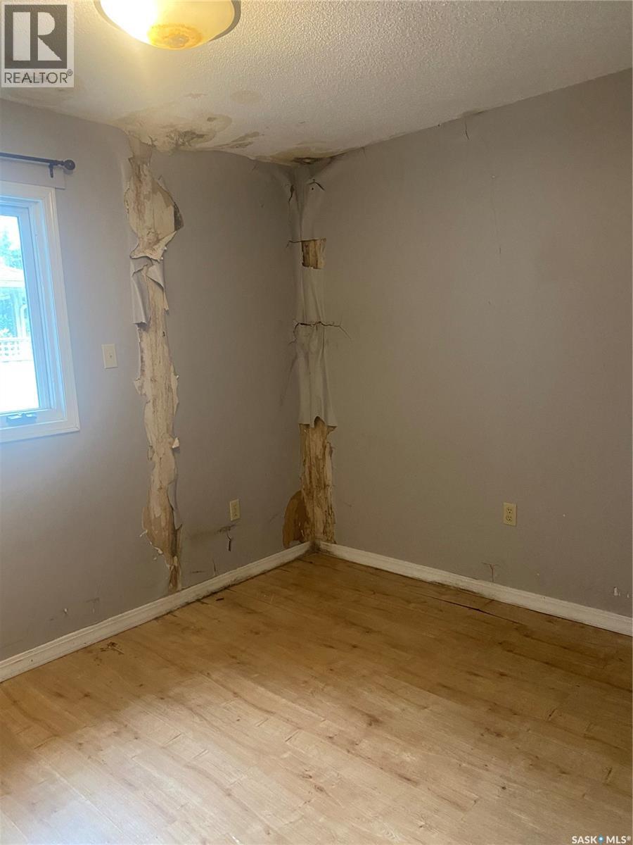 244 Hudson Avenue S Property Photo 14