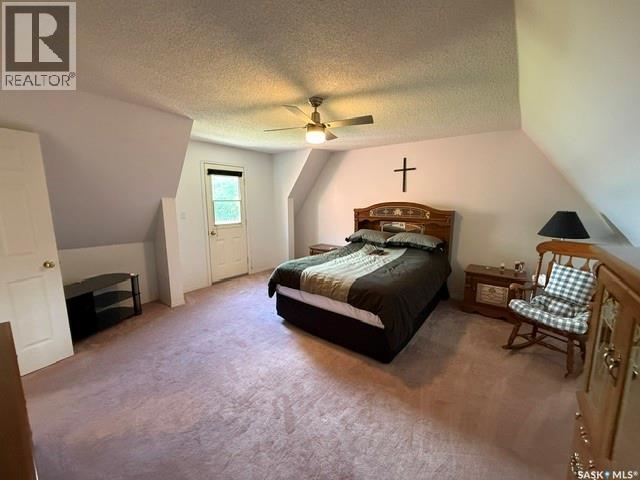 Edgewater Estate Property Photo 33