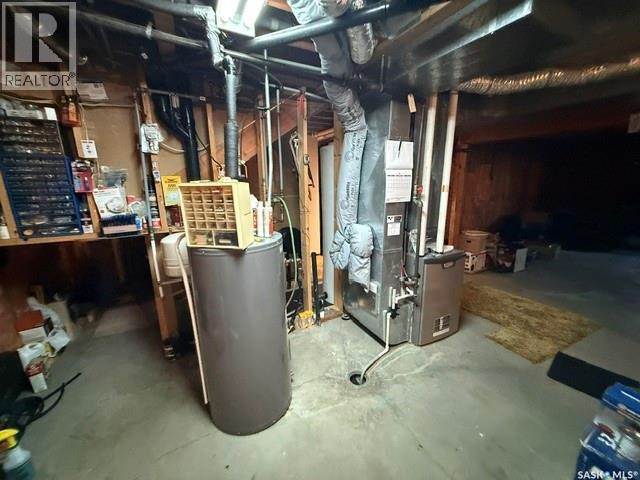 Edgewater Estate Property Photo 40