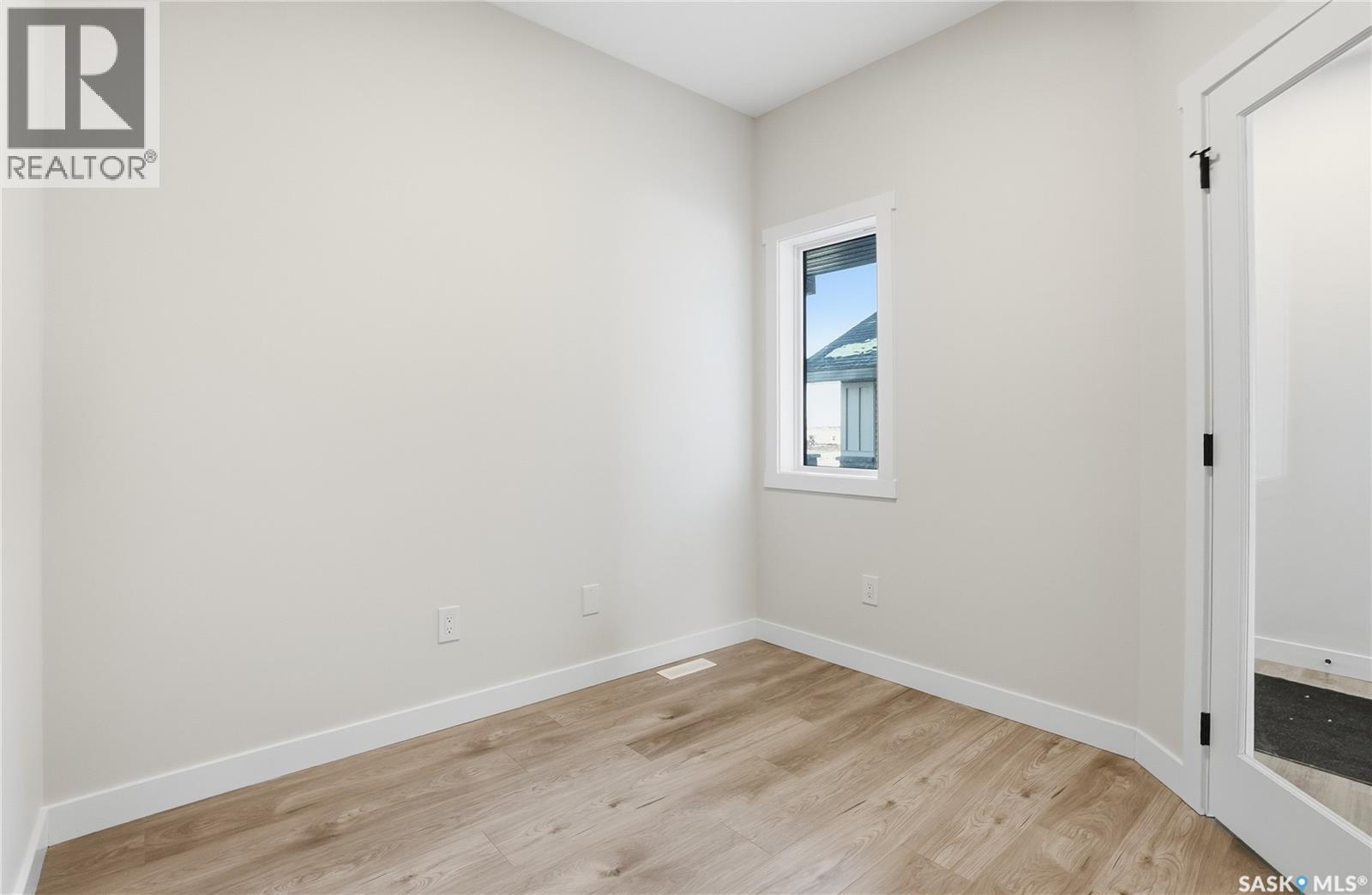 211 Amisk Way Property Photo 25