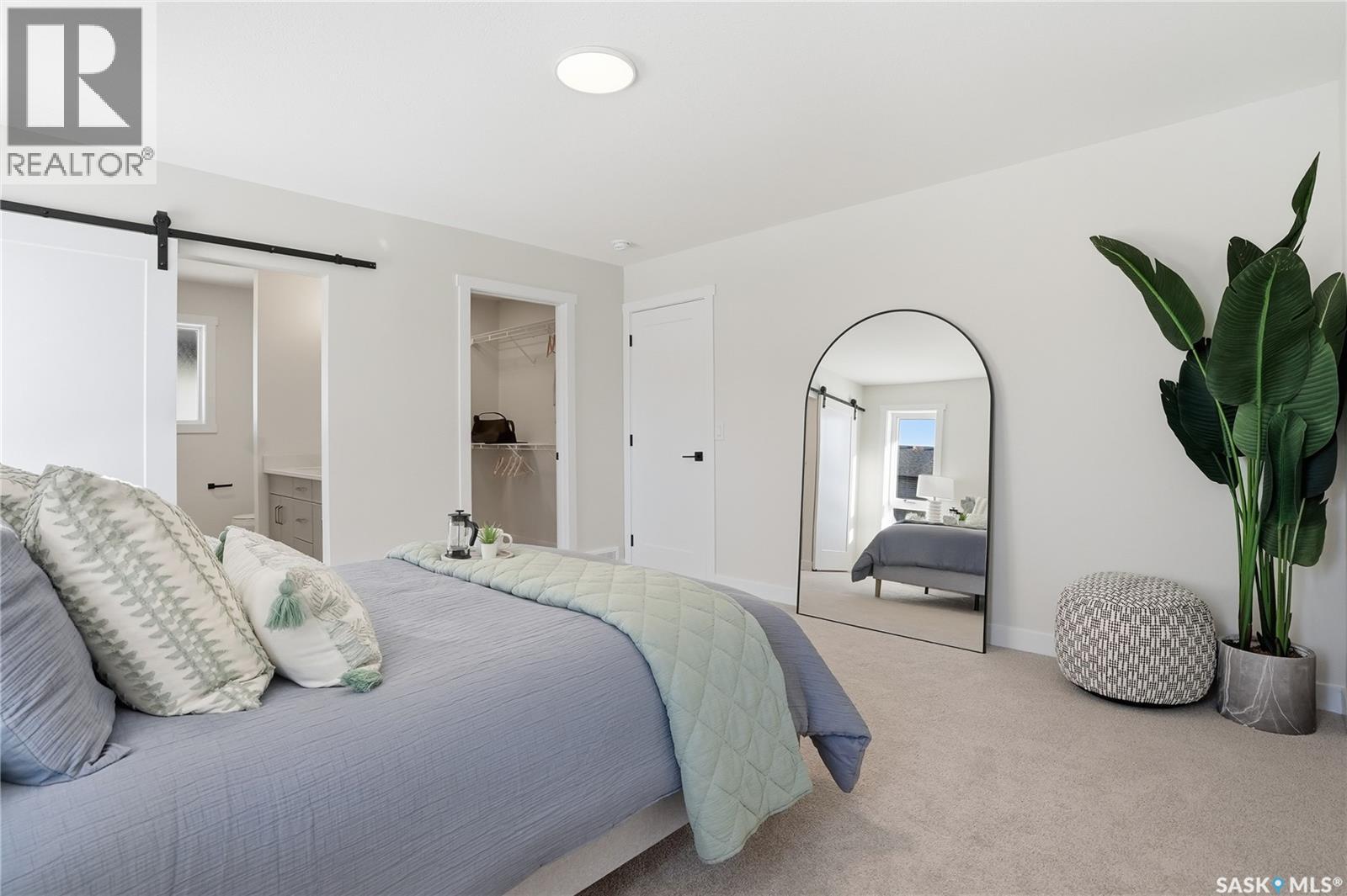 211 Amisk Way Property Photo 30