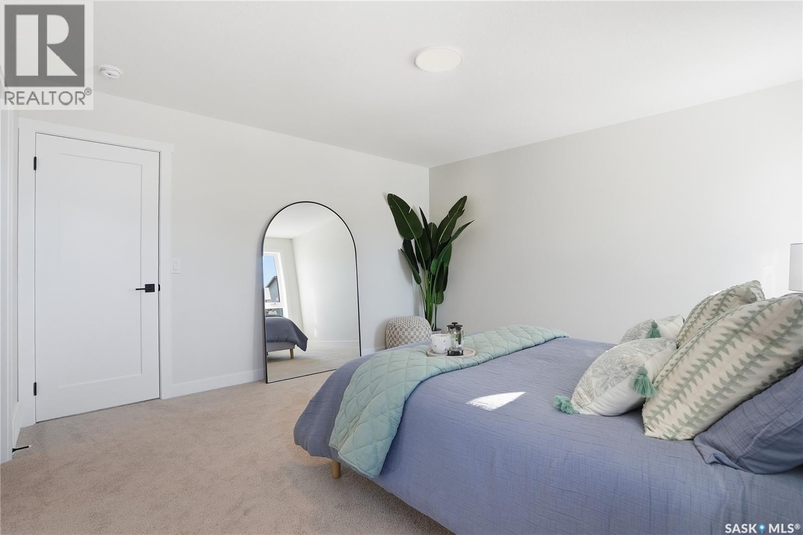 211 Amisk Way Property Photo 31